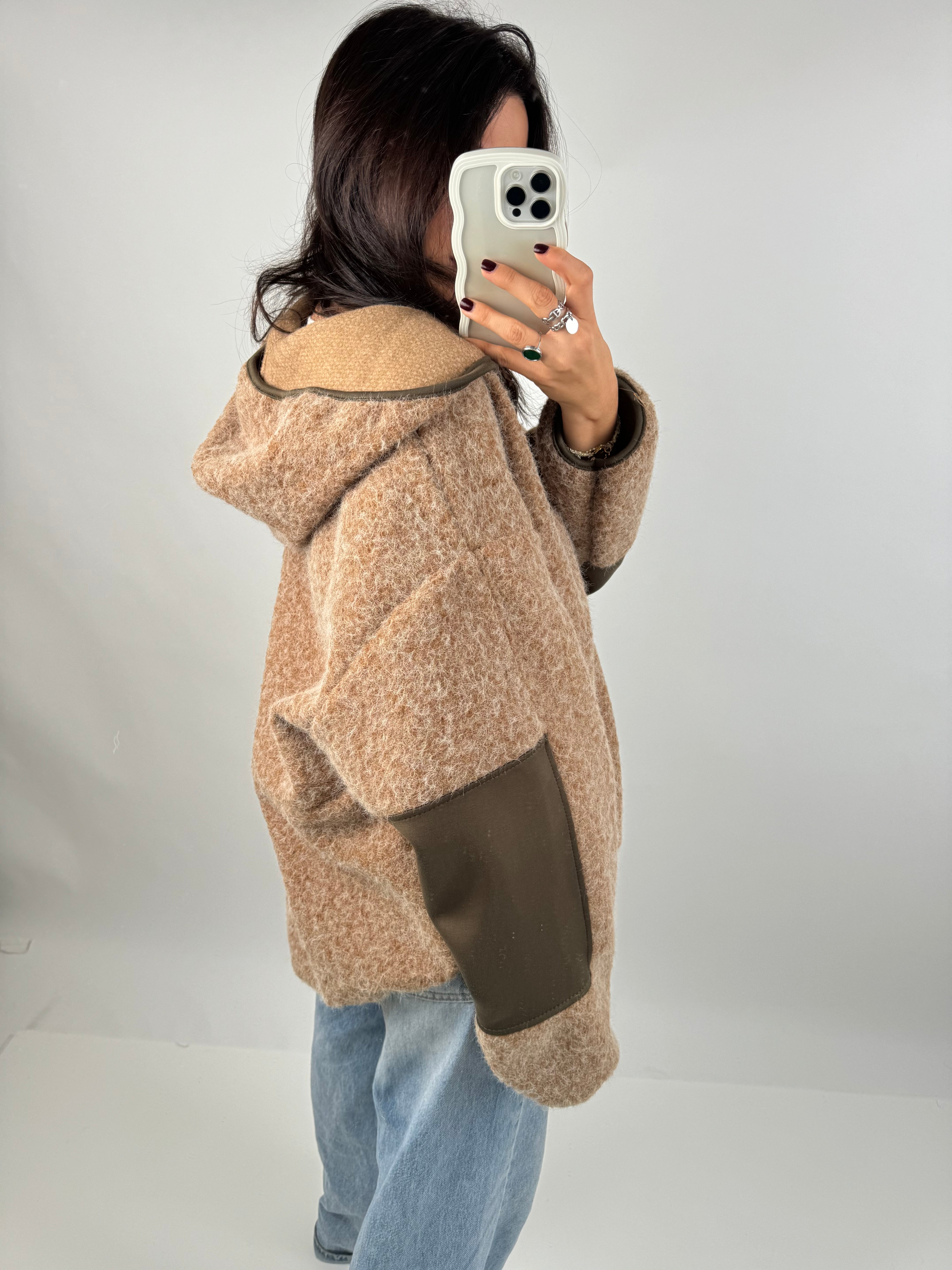 Lamia camel sweatshirt