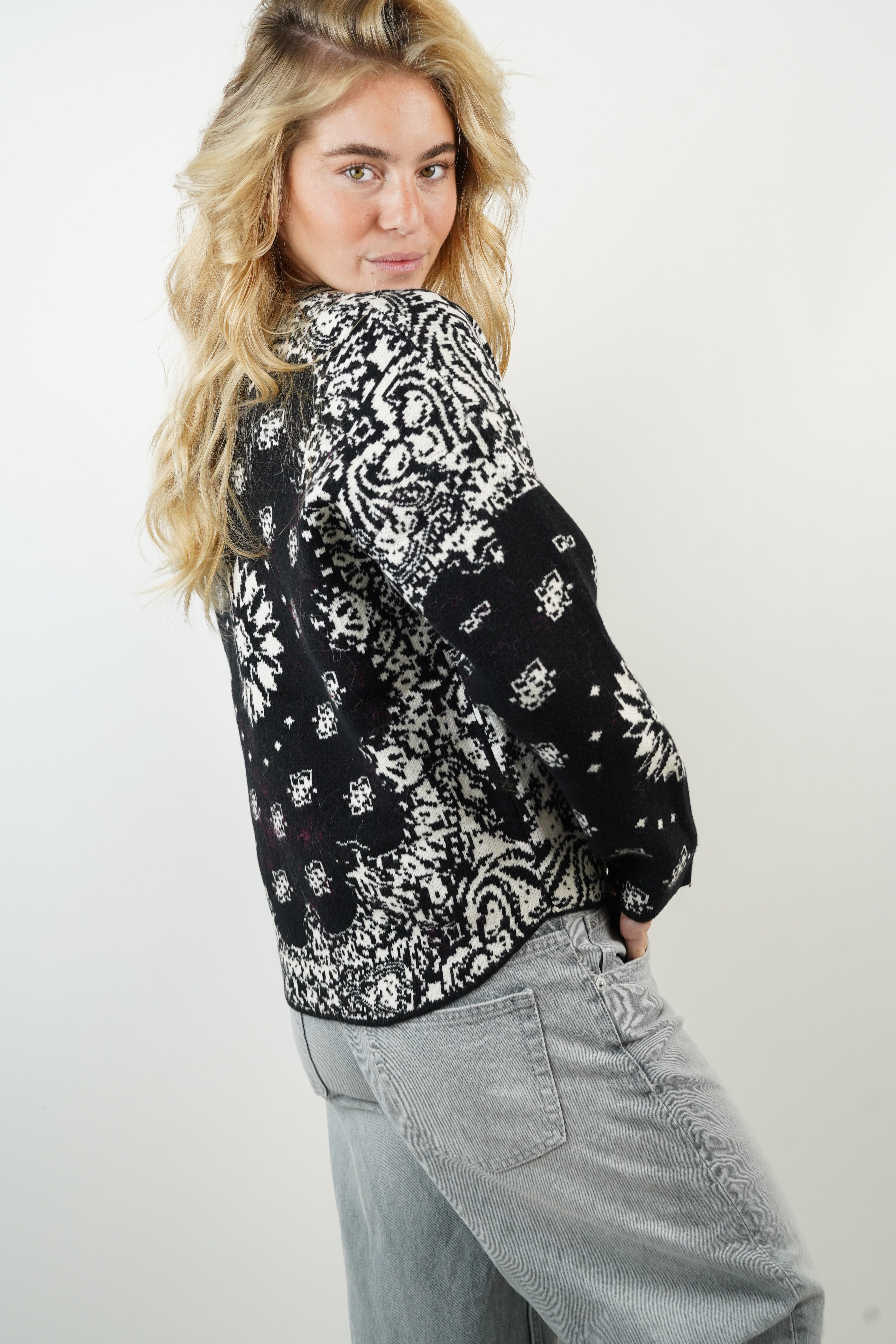 Кашемировый/шерстяной свитер Эмма черный