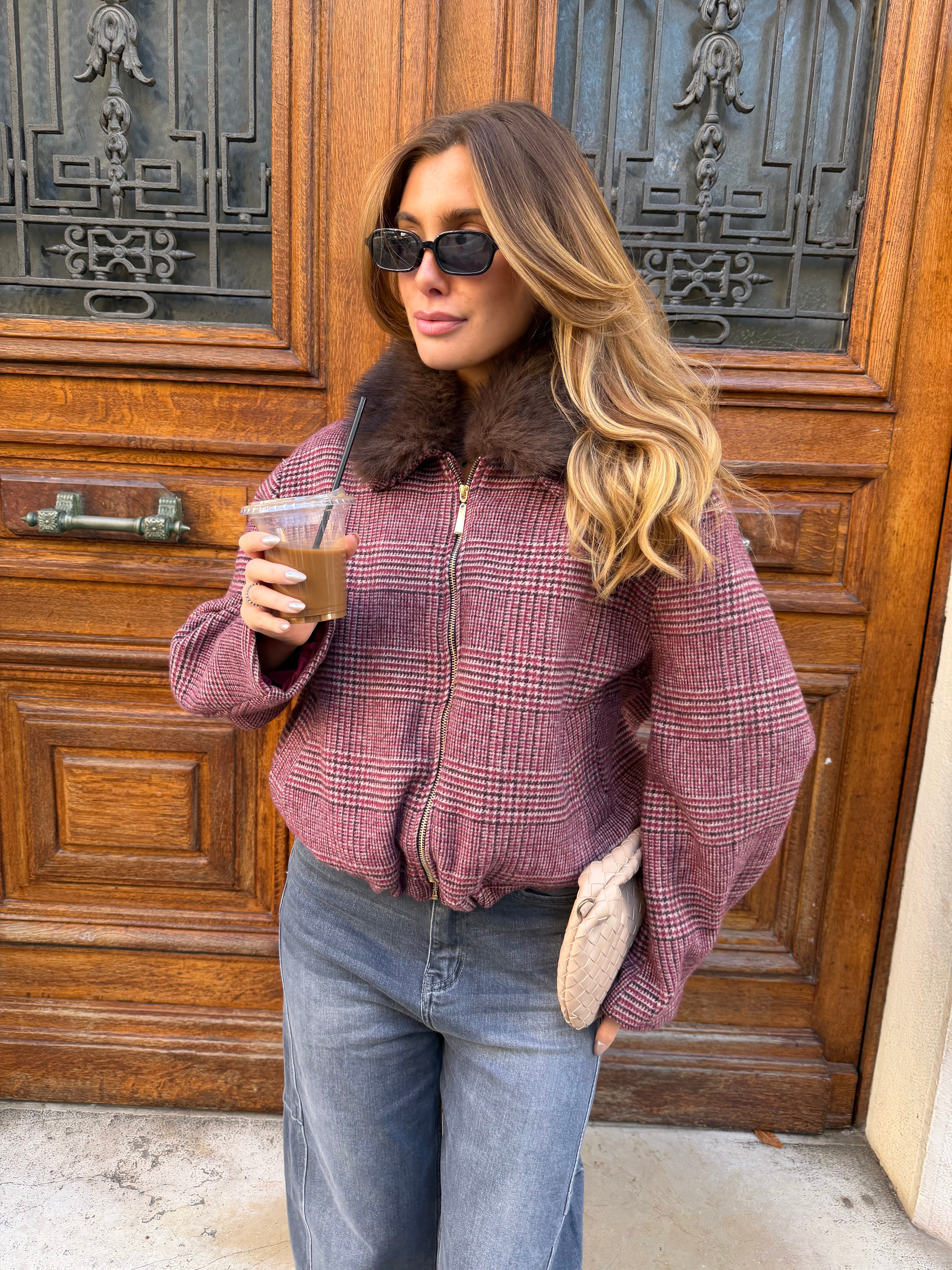 Saskia burgunderrote Jacke