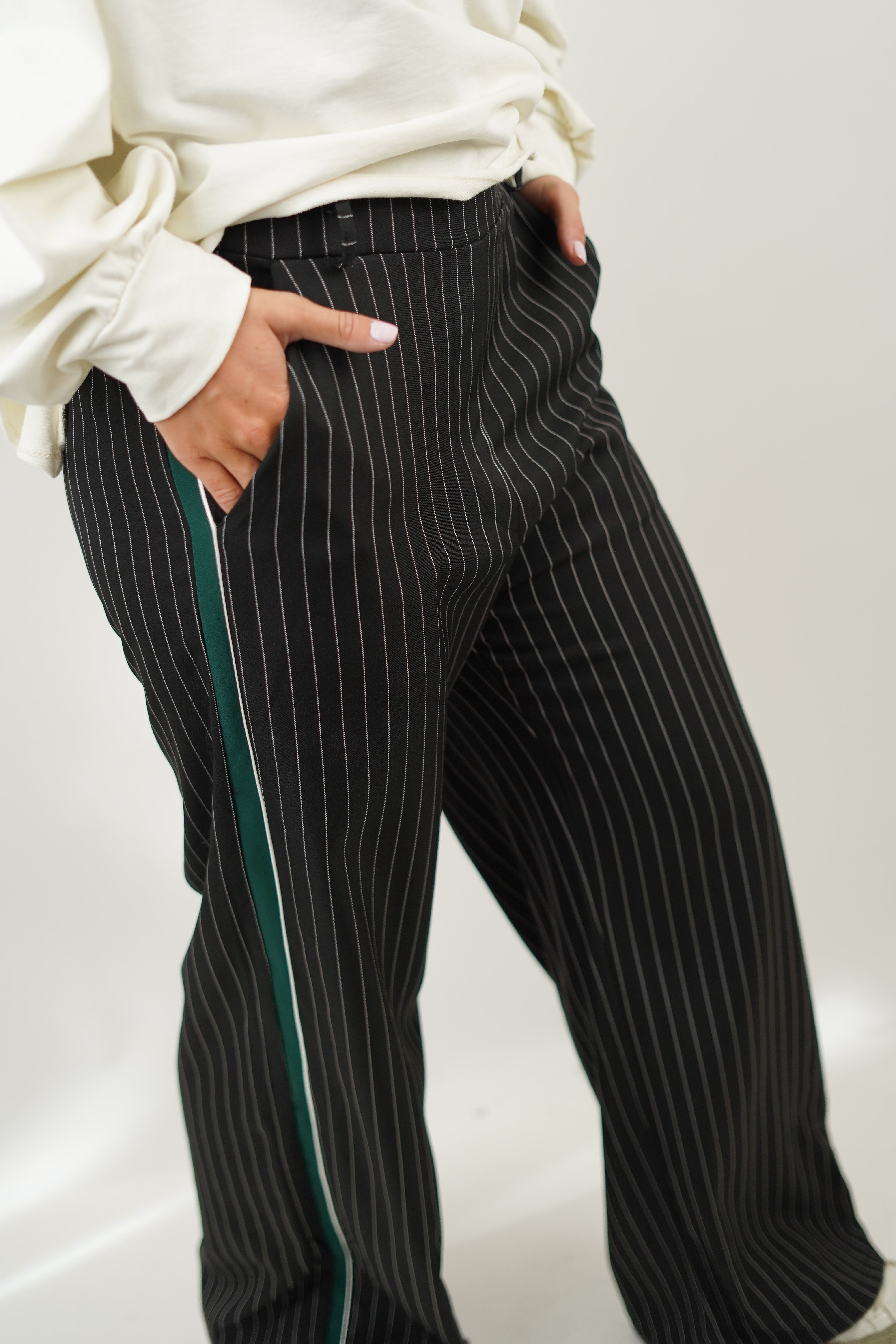 Barbara black pants