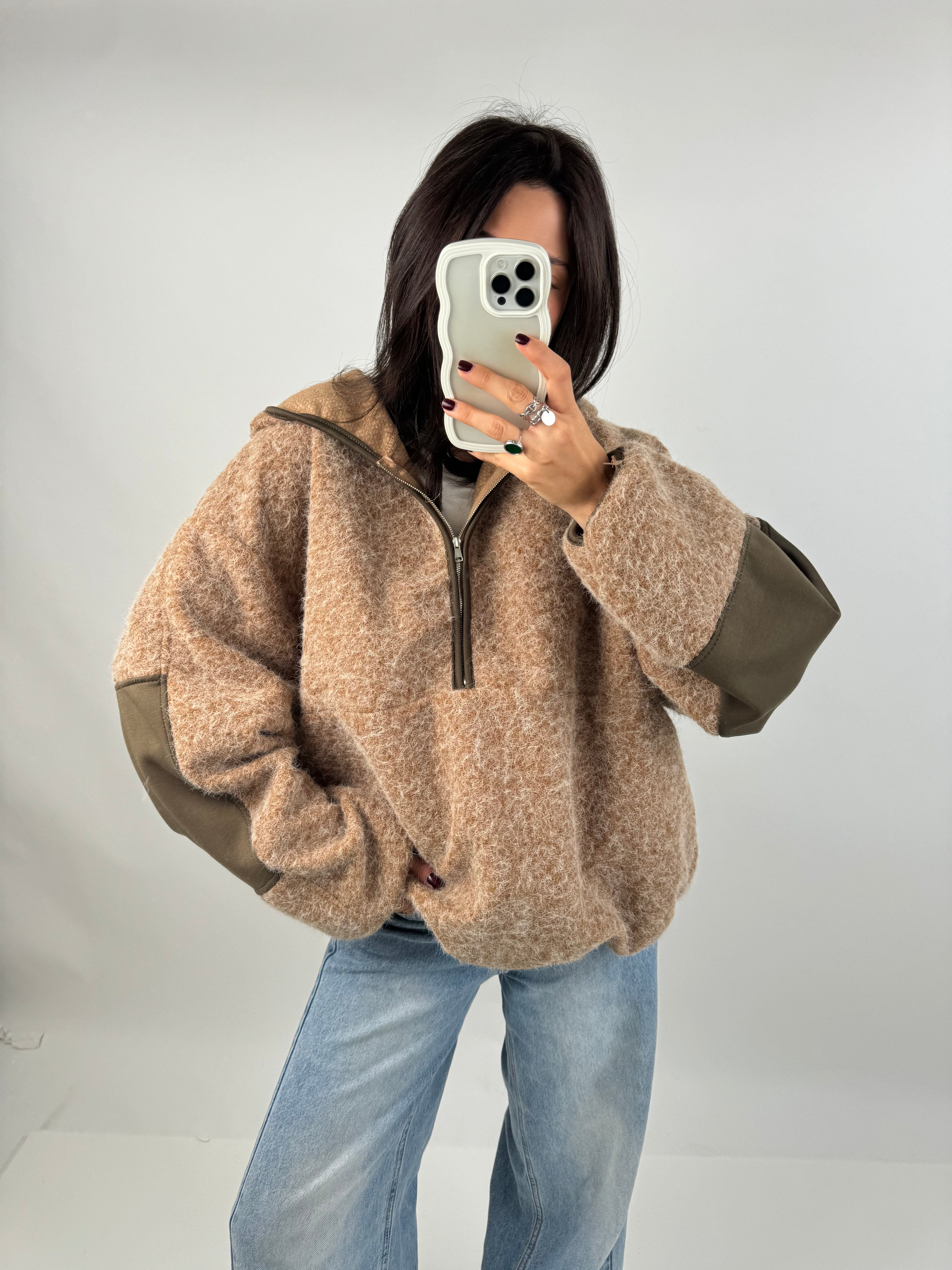 Lamia camel sweatshirt
