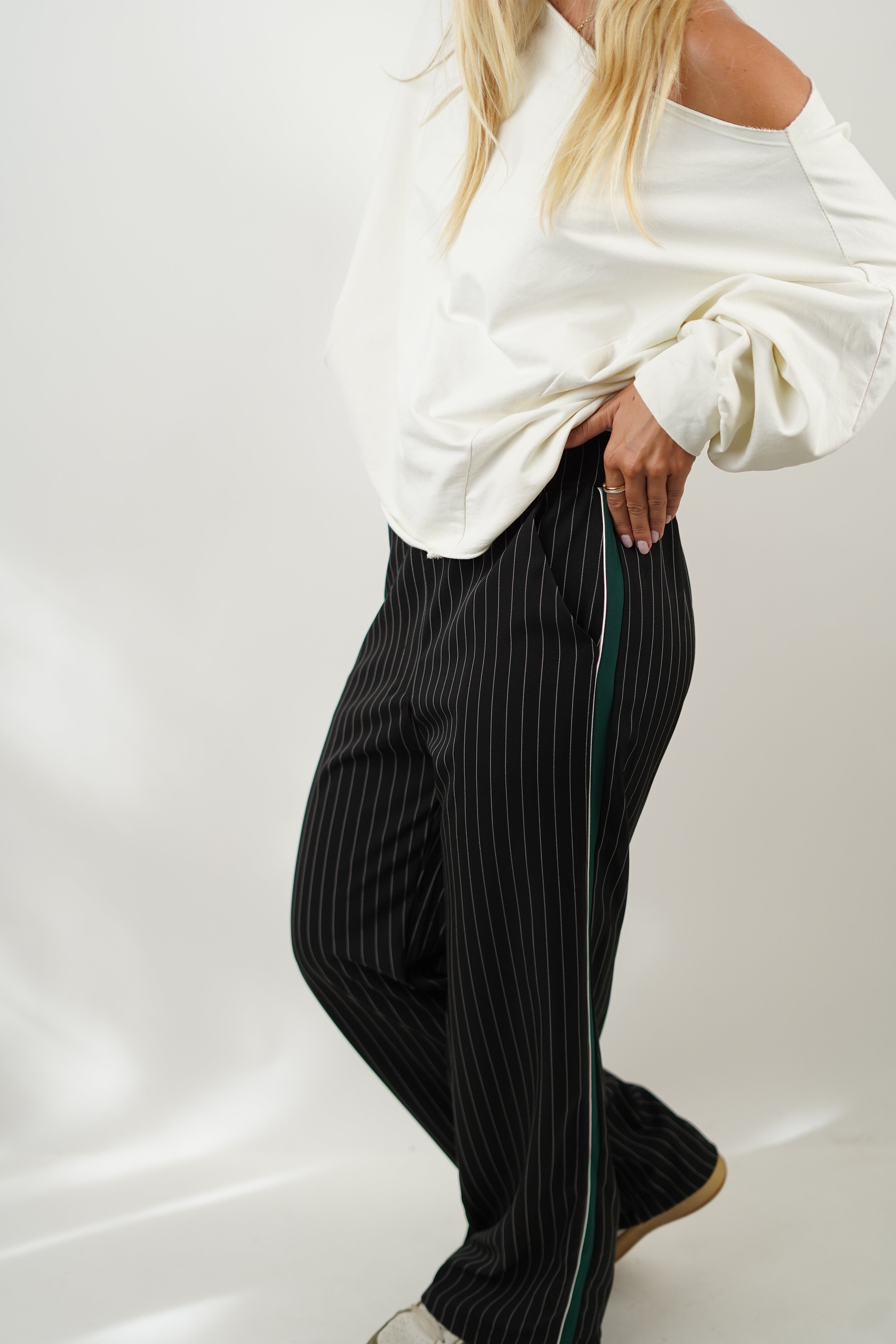 Barbara black pants