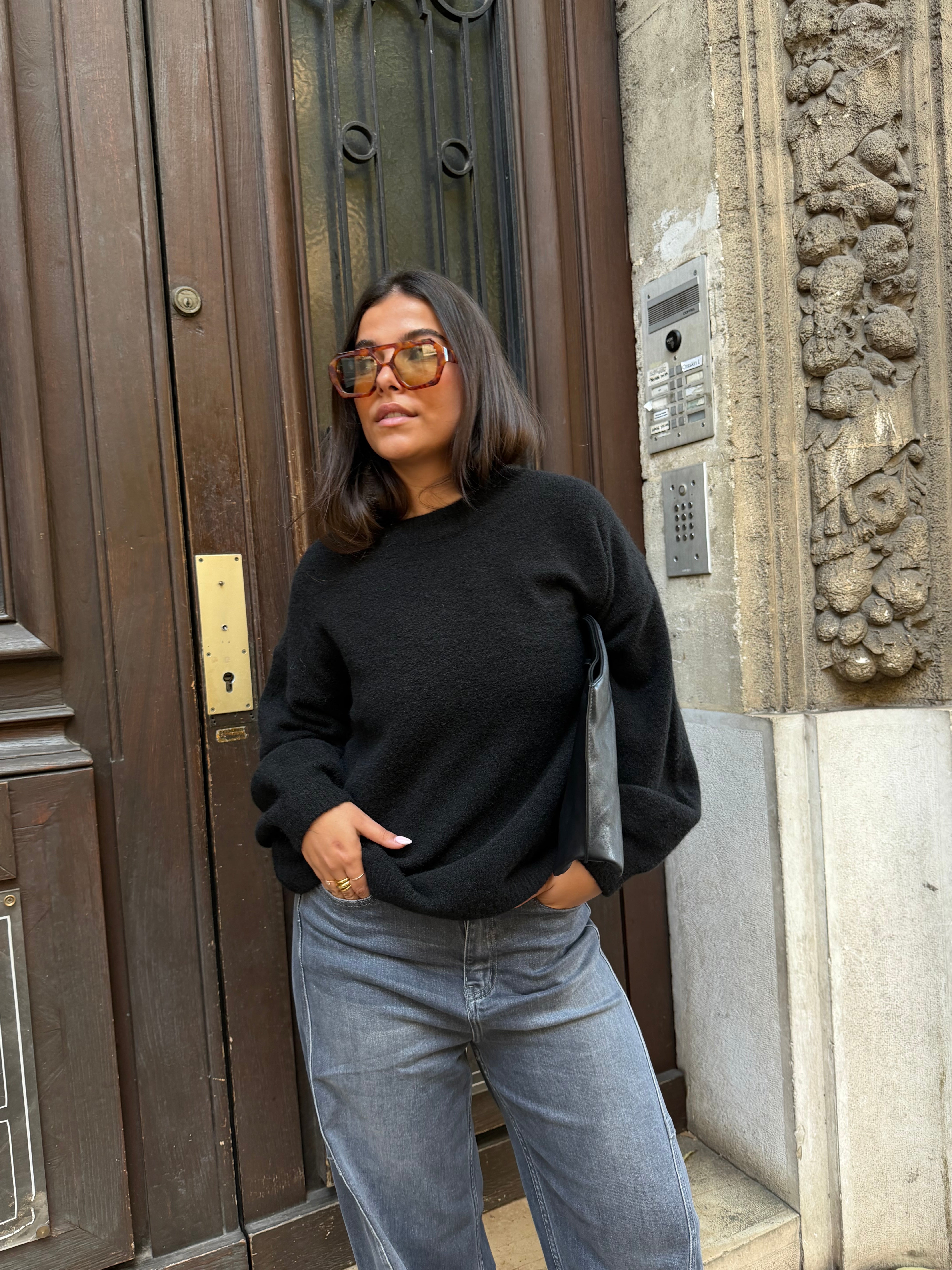 Schwarzer Caroline-Pullover