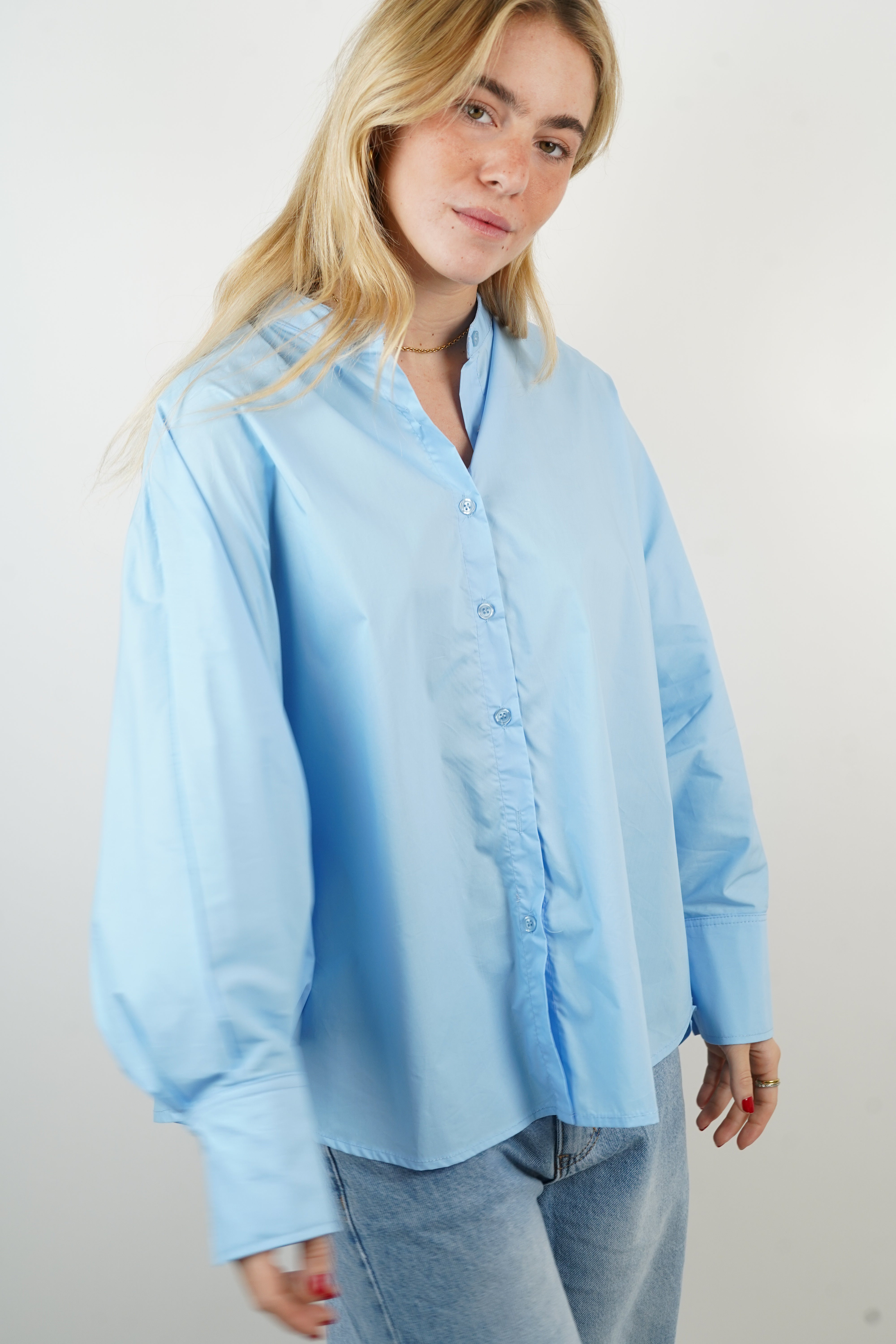 Blue batwing sleeve cotton shirt