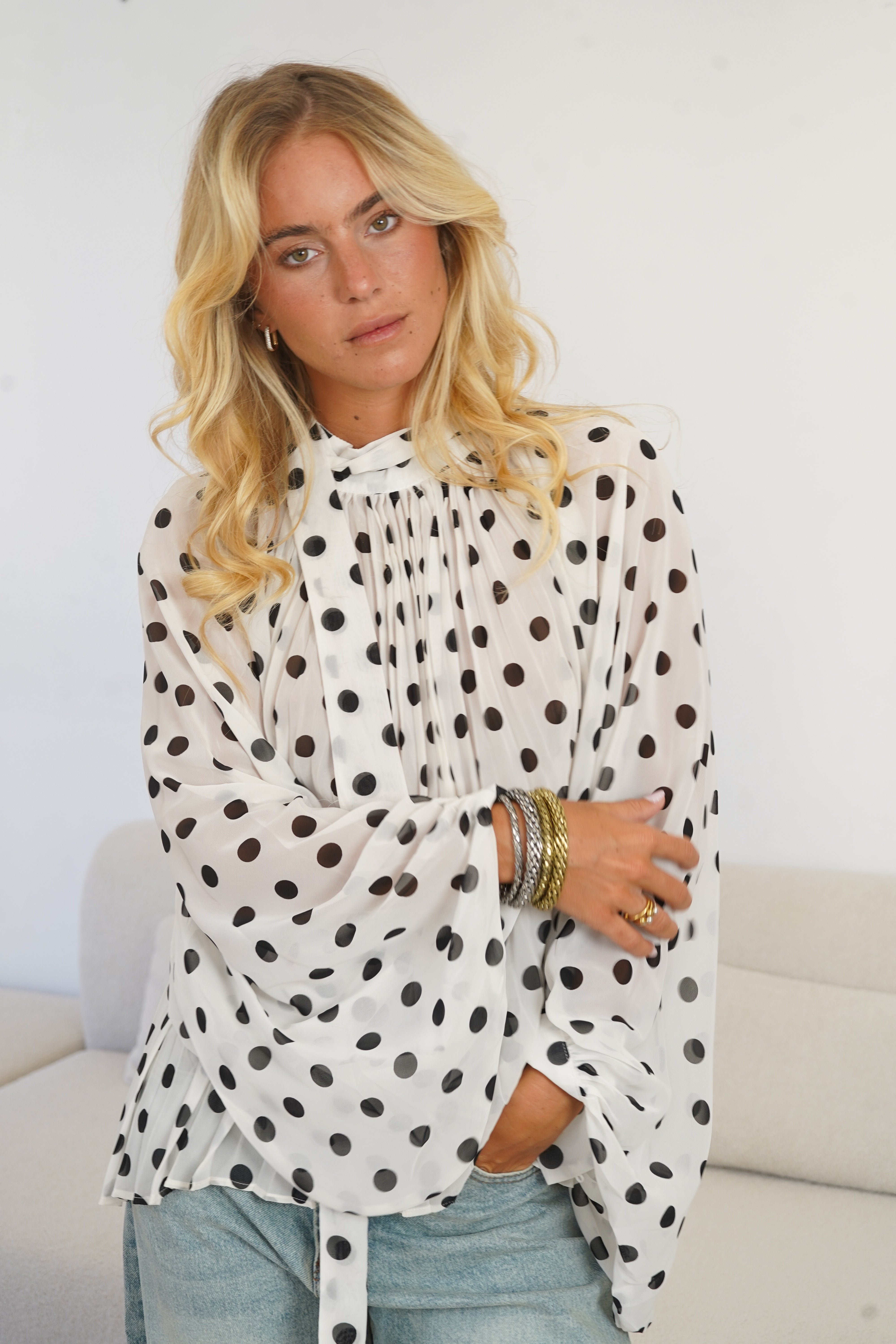 Weiße Eleanor-Bluse