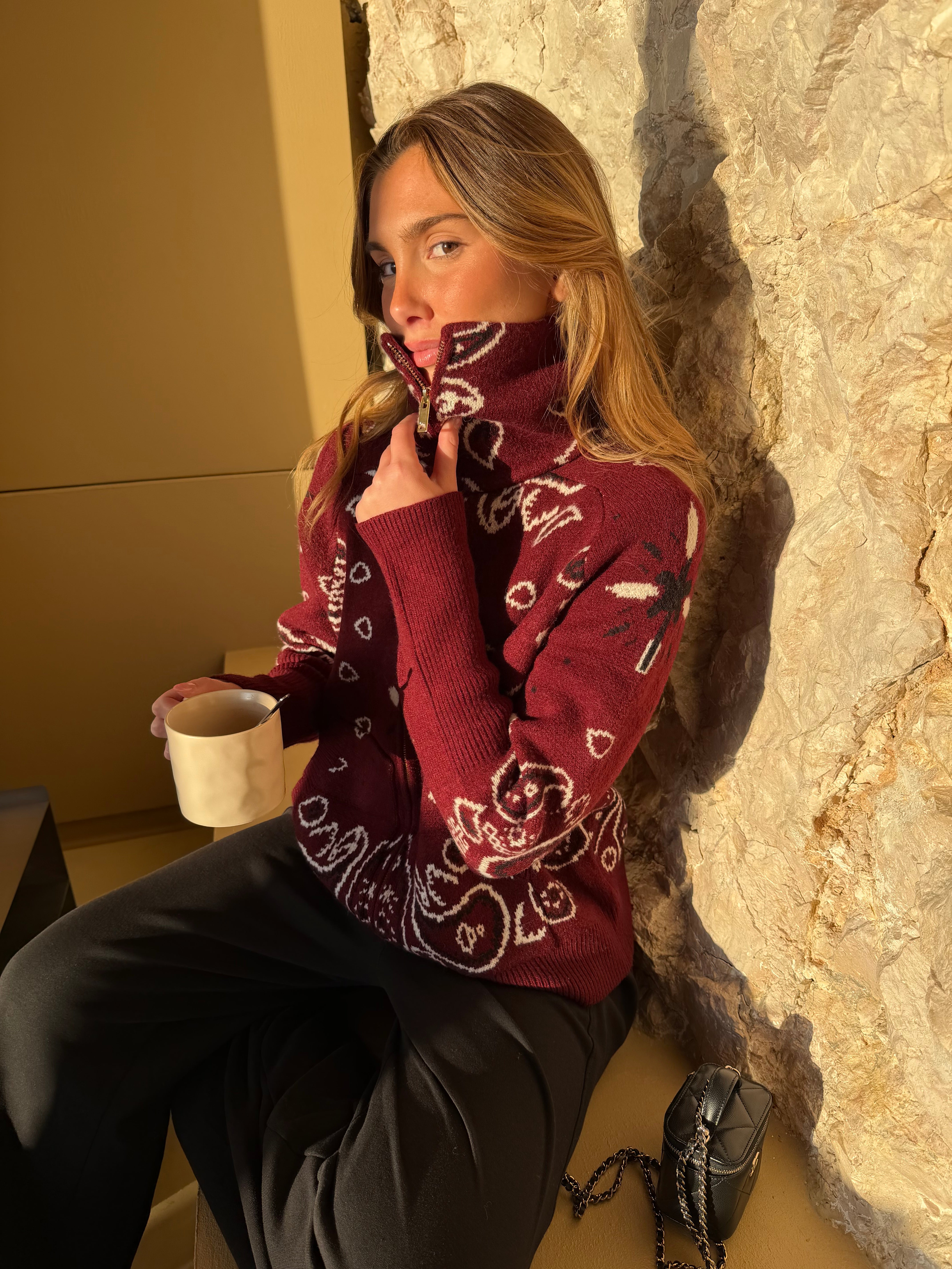 Carla-liivi bordeaux