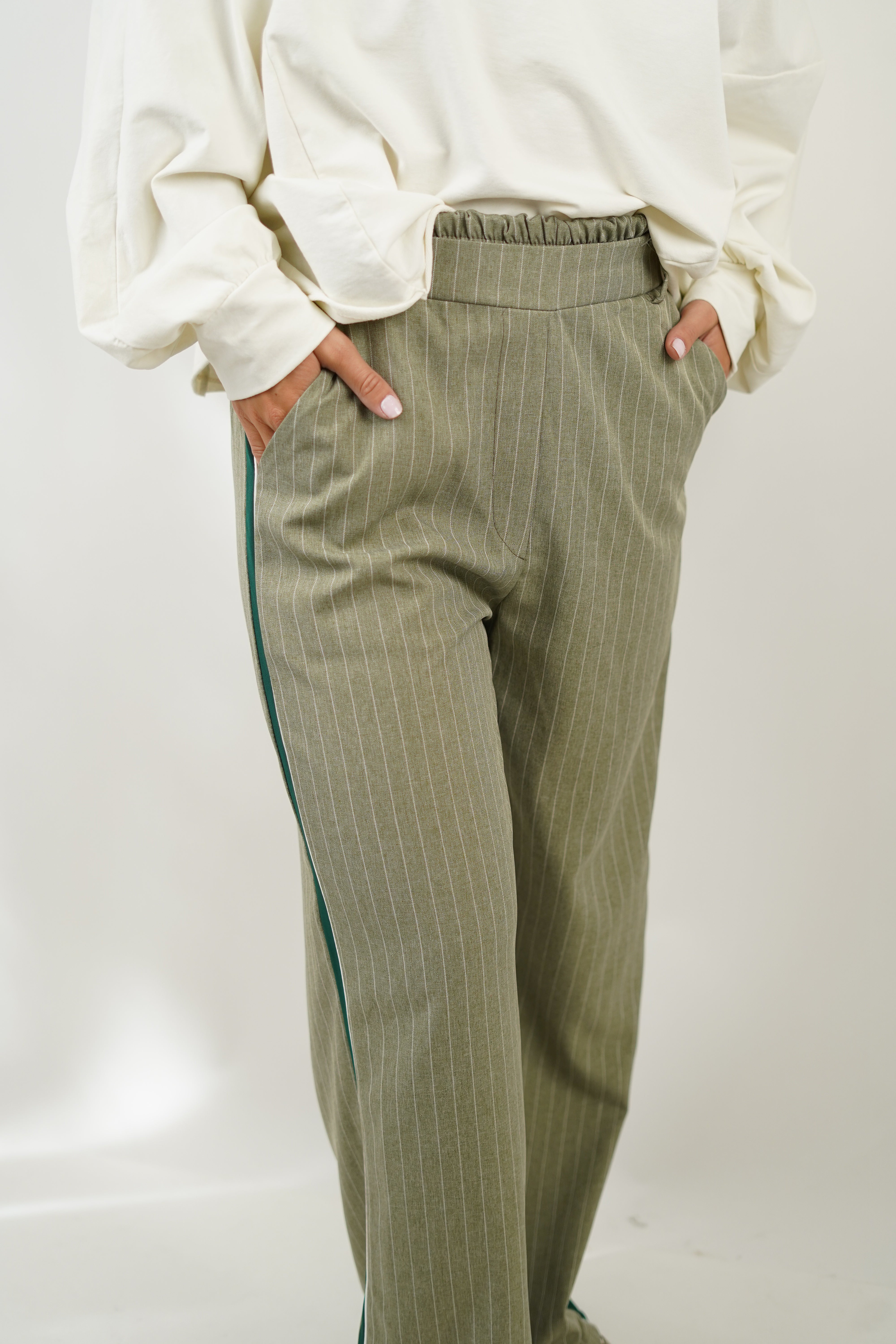 Barbara khaki pants