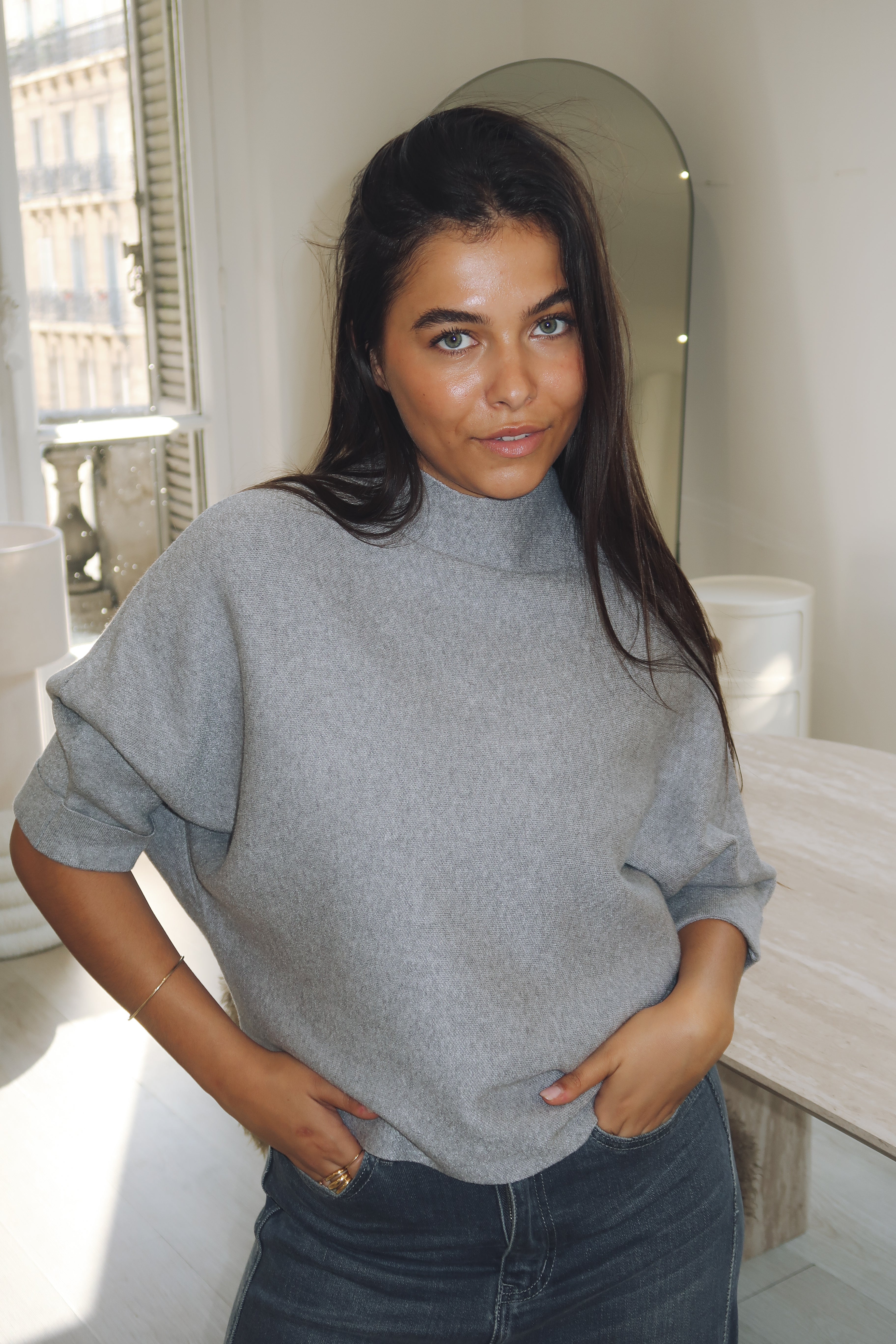 Grauer Pullover Lise