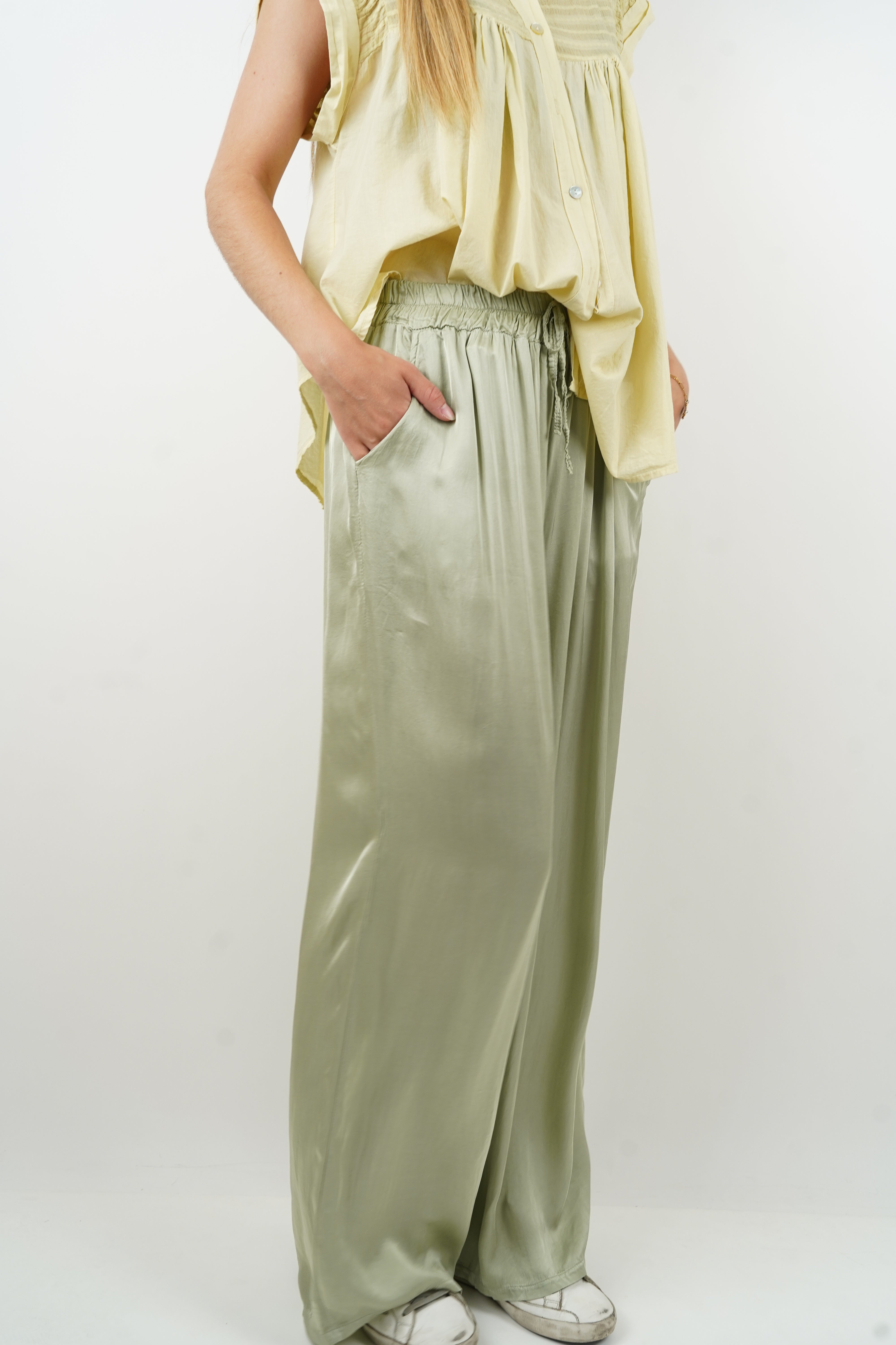 Olive green Giuseppa silk pants
