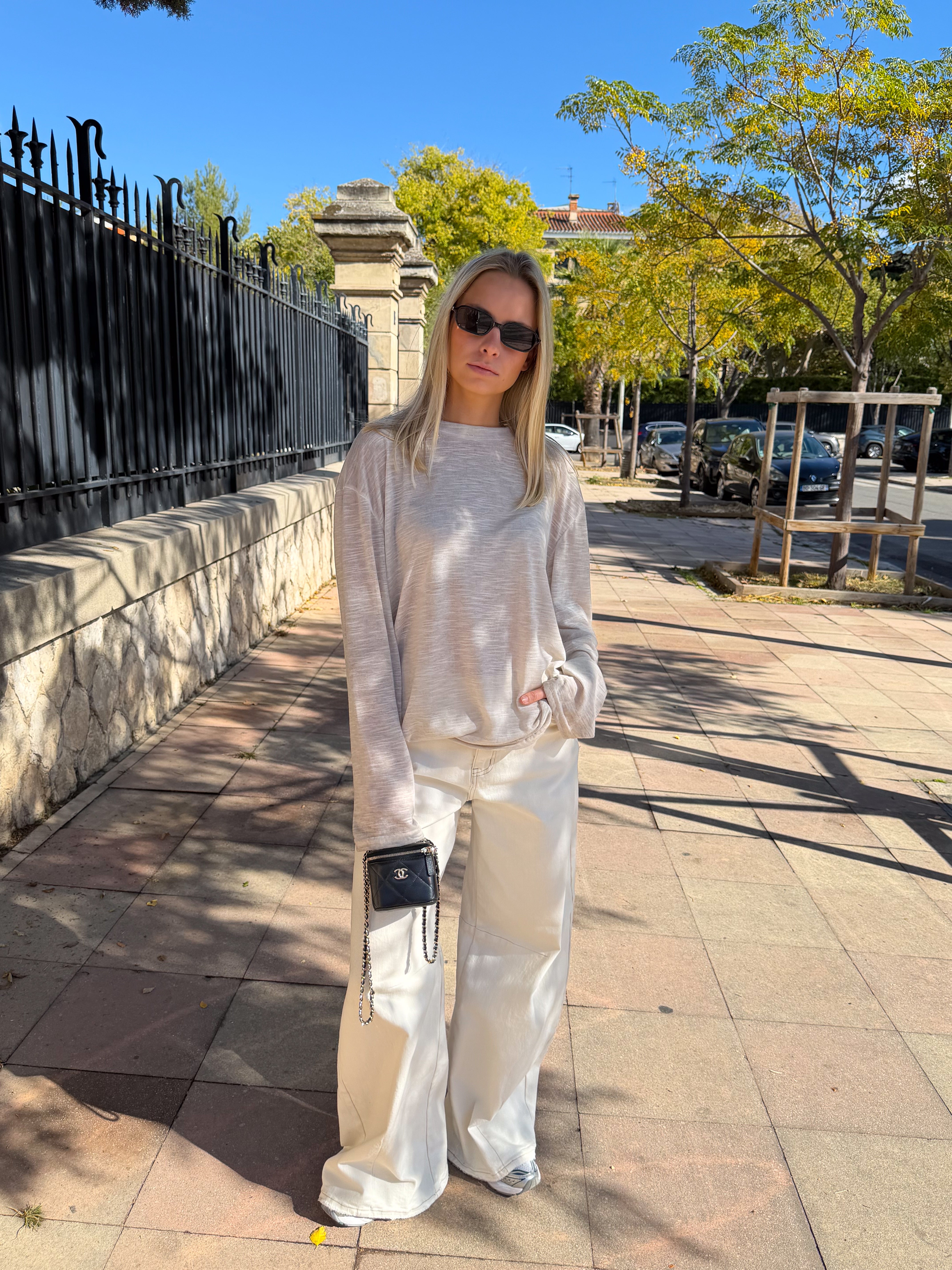 Beiges T-Shirt Colomba