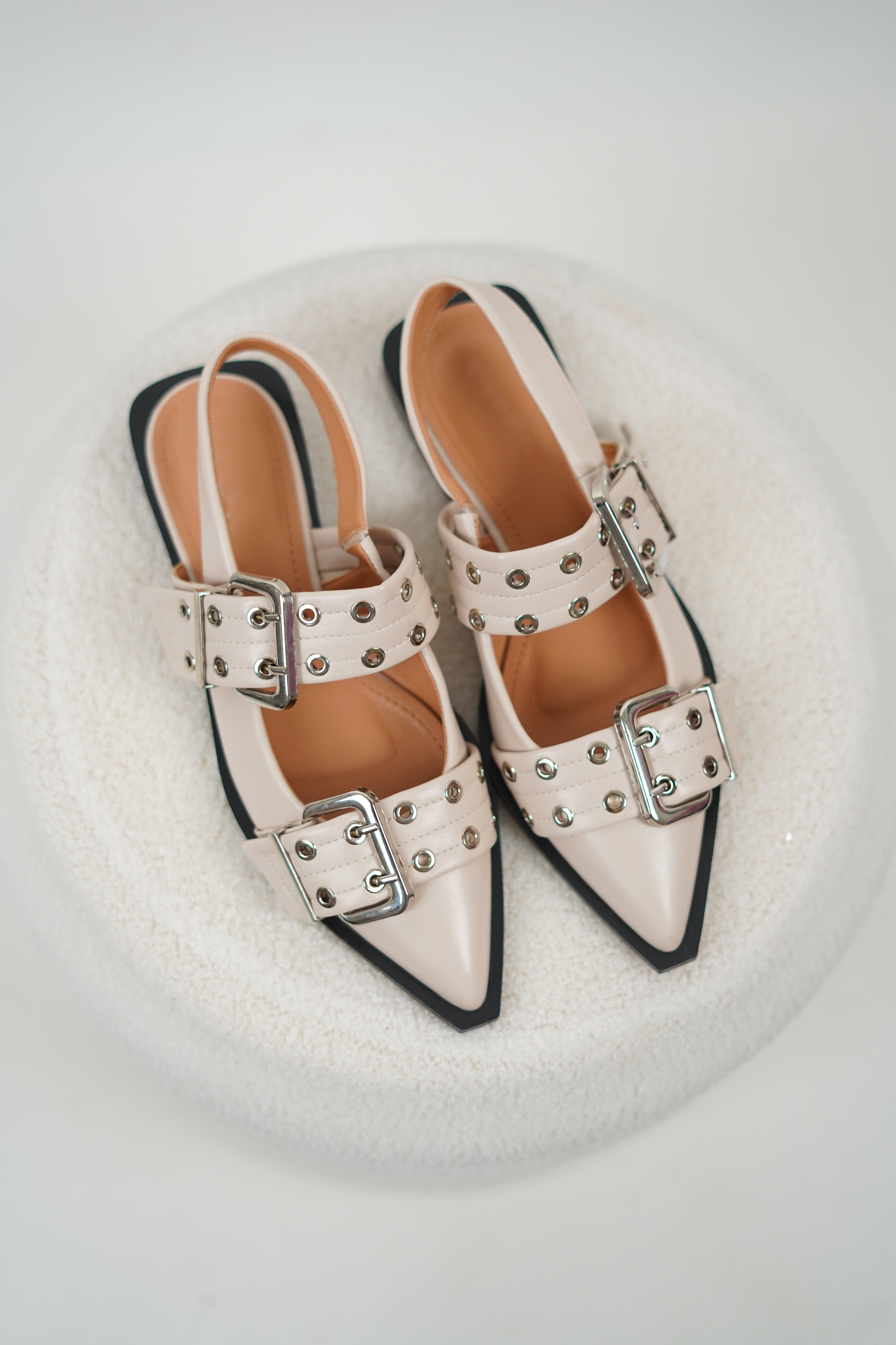 Louna beige ballerinas