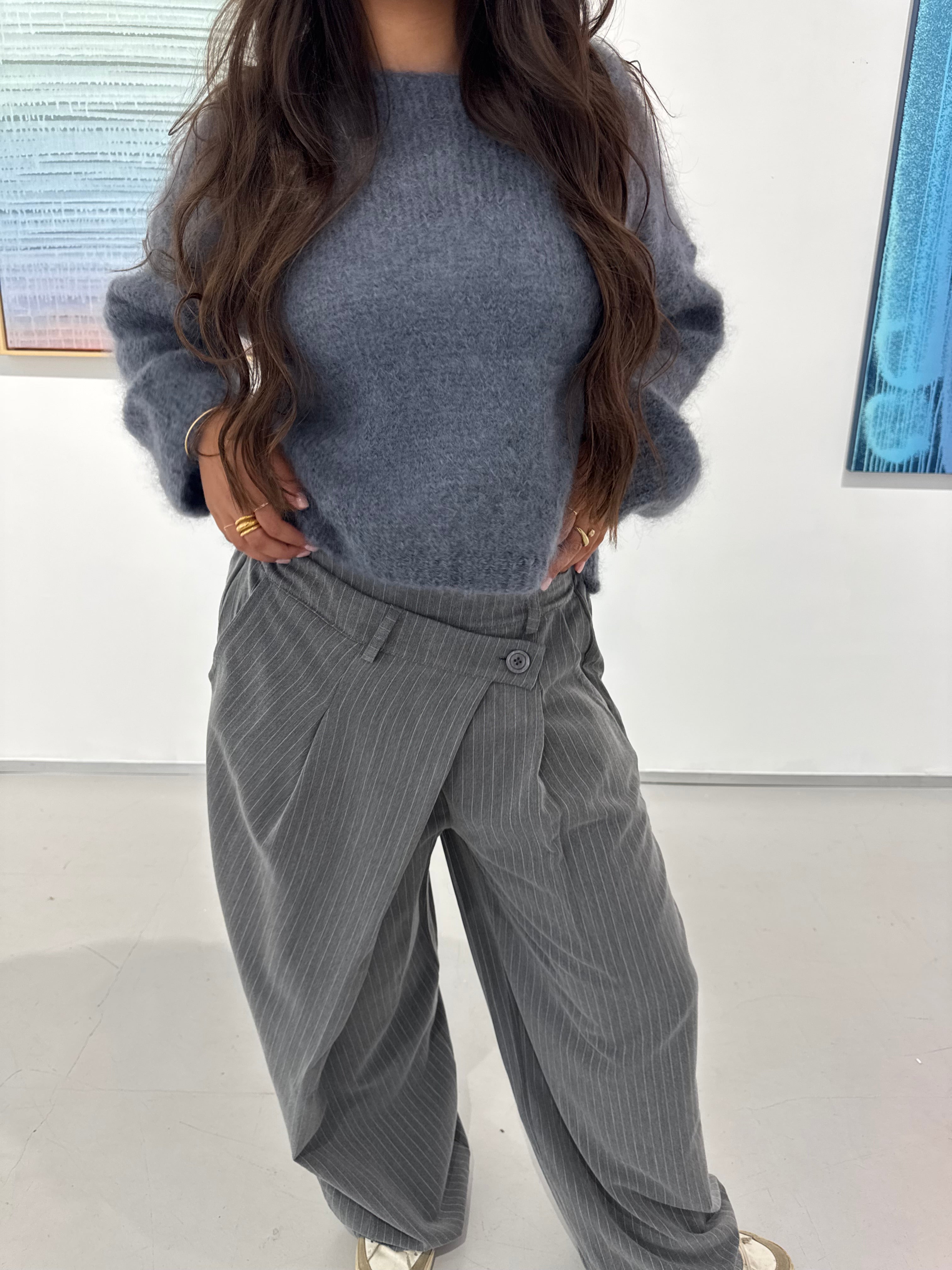 Pantalon Bennie gris à rayures