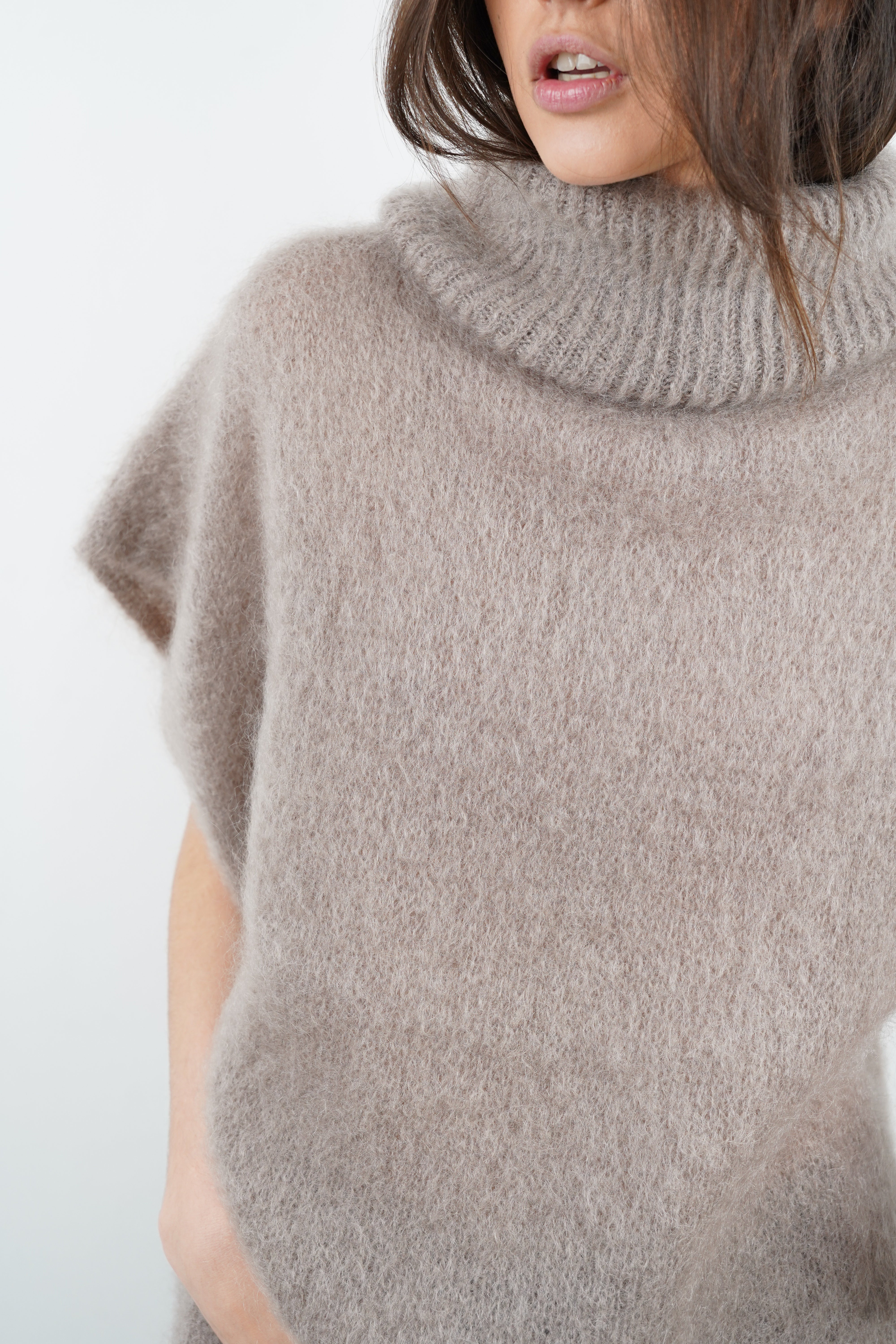 Pietra mohair taupe sweater