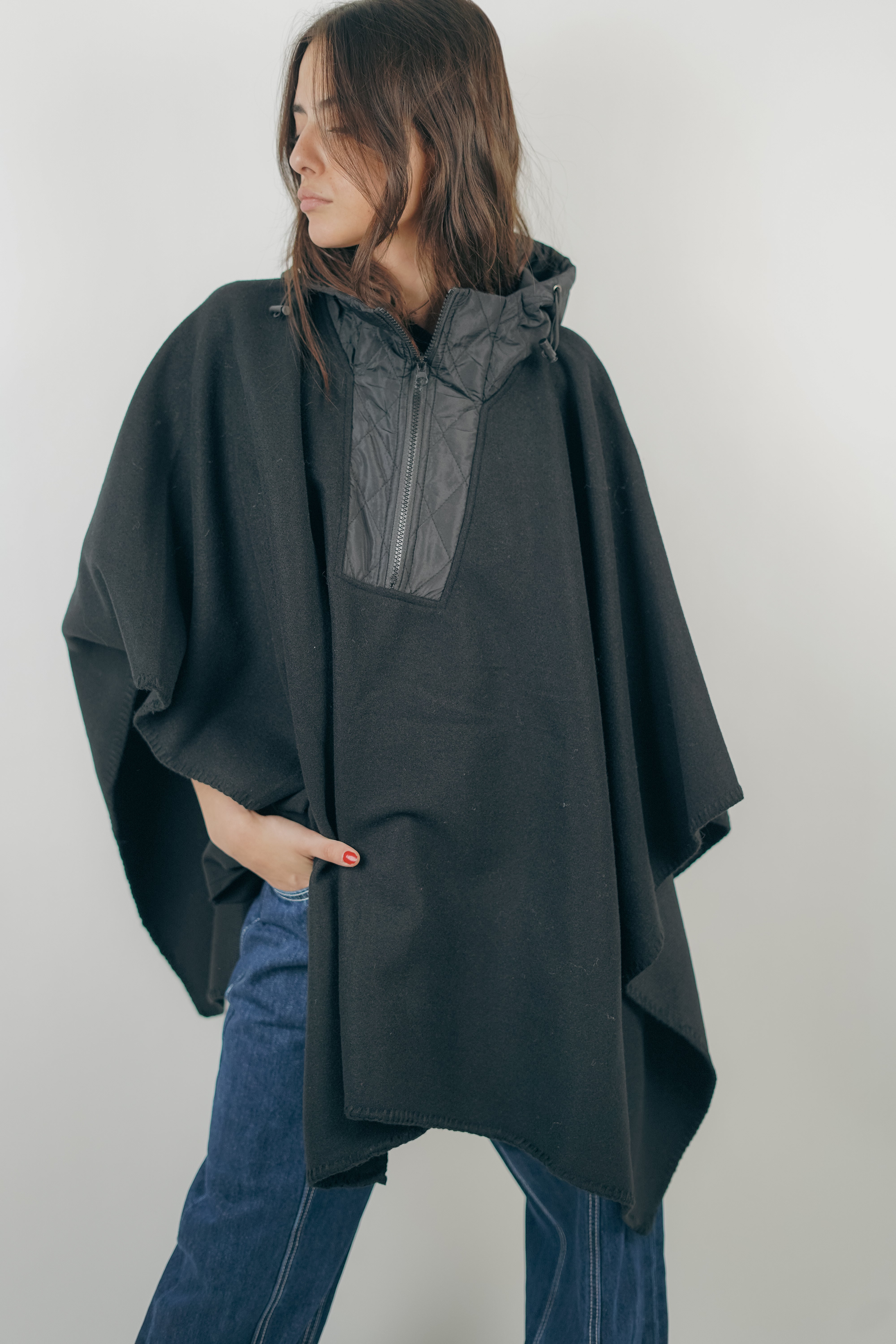 Nyli Poncho