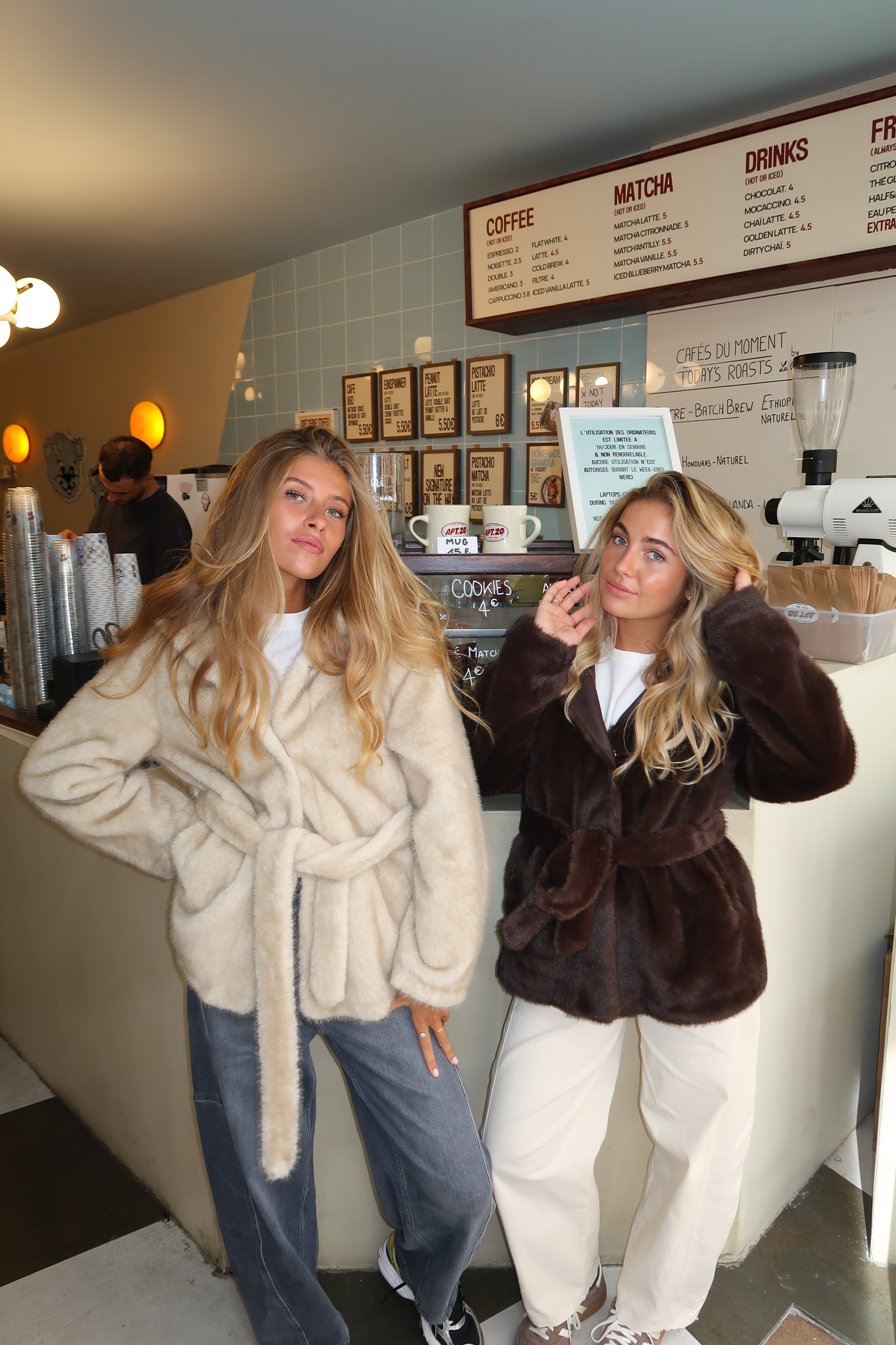 Astrid brauner Mantel