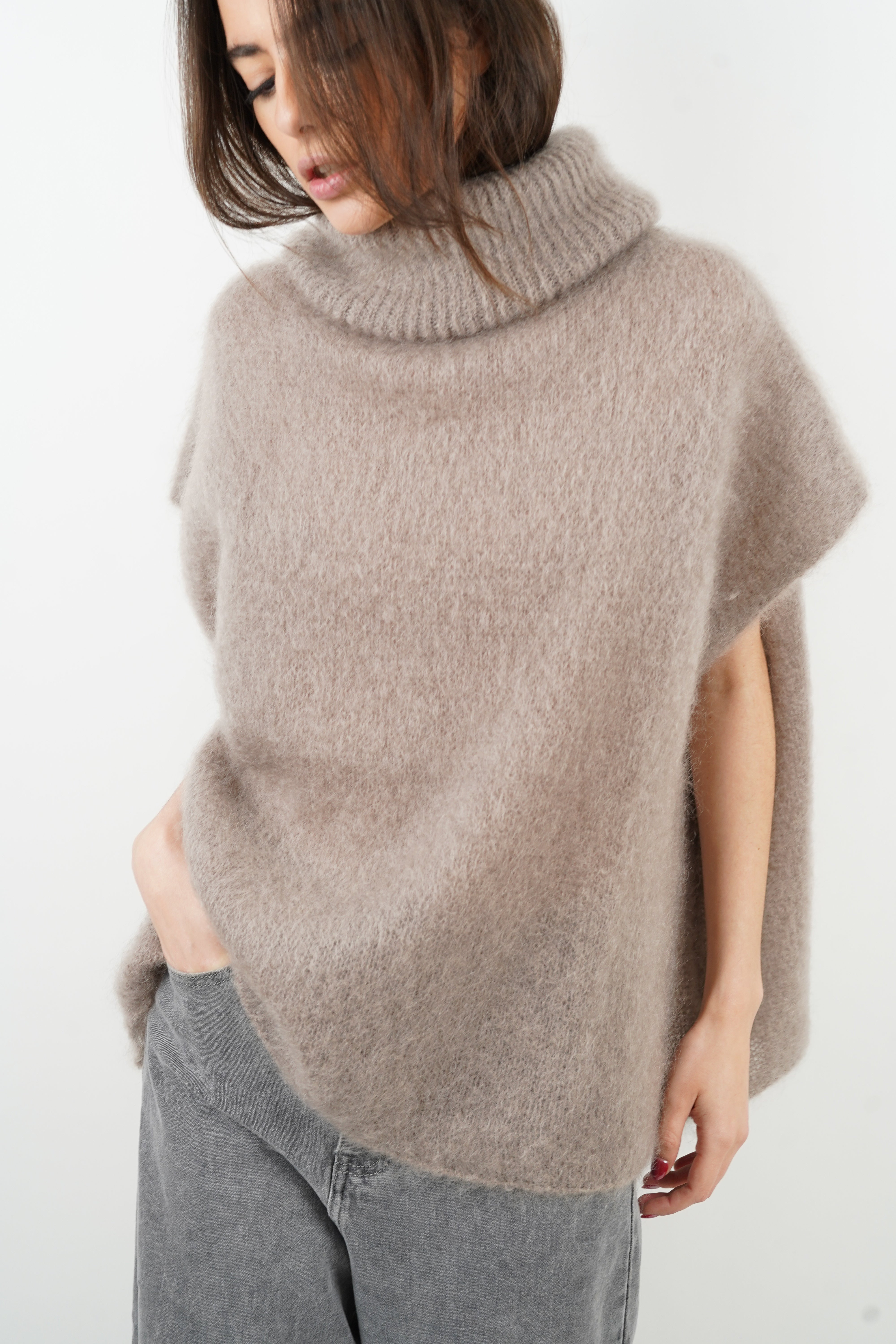 Pietra Mohair-Pullover in Taupe