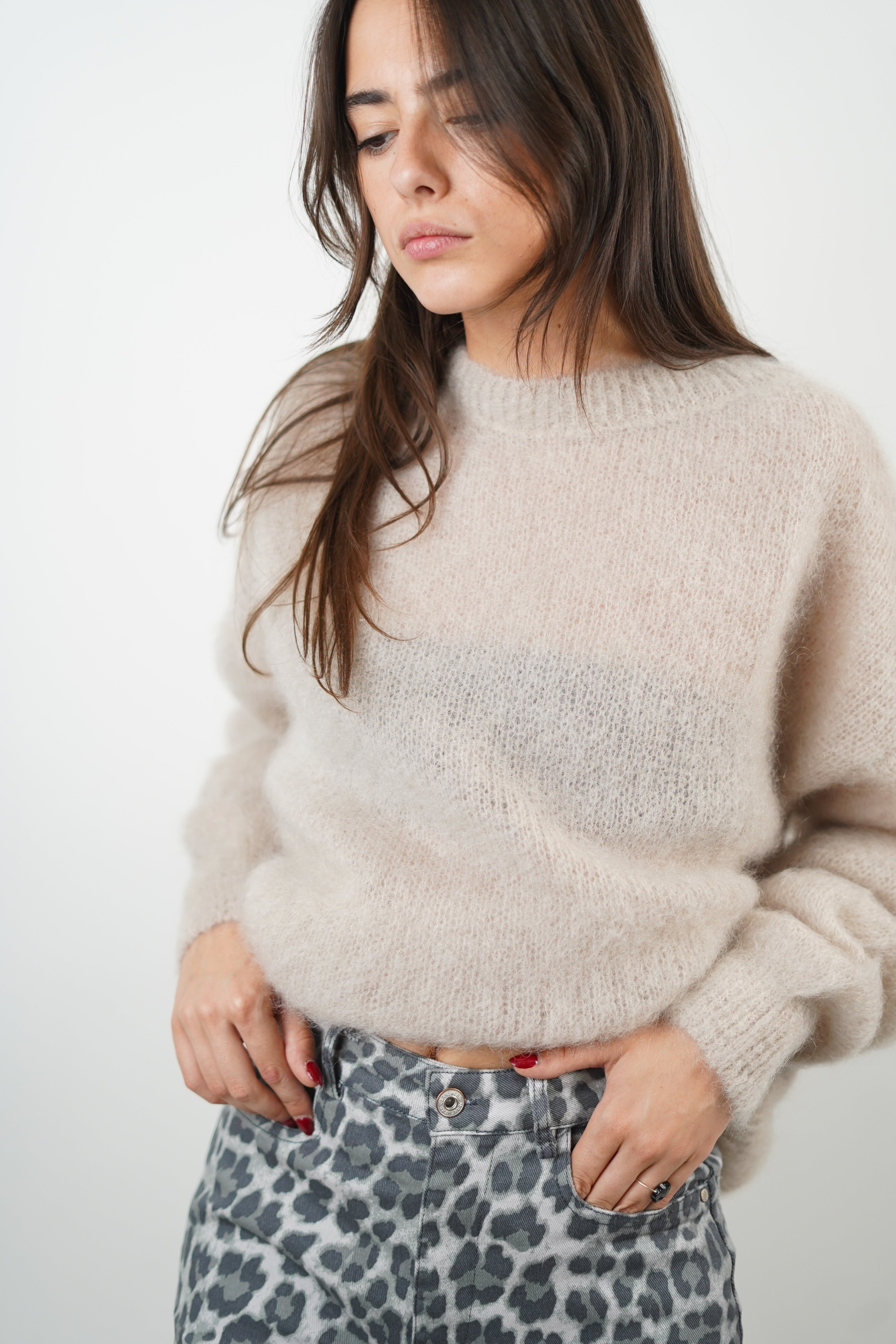 Beigefarbener Mohairpullover von Lucie