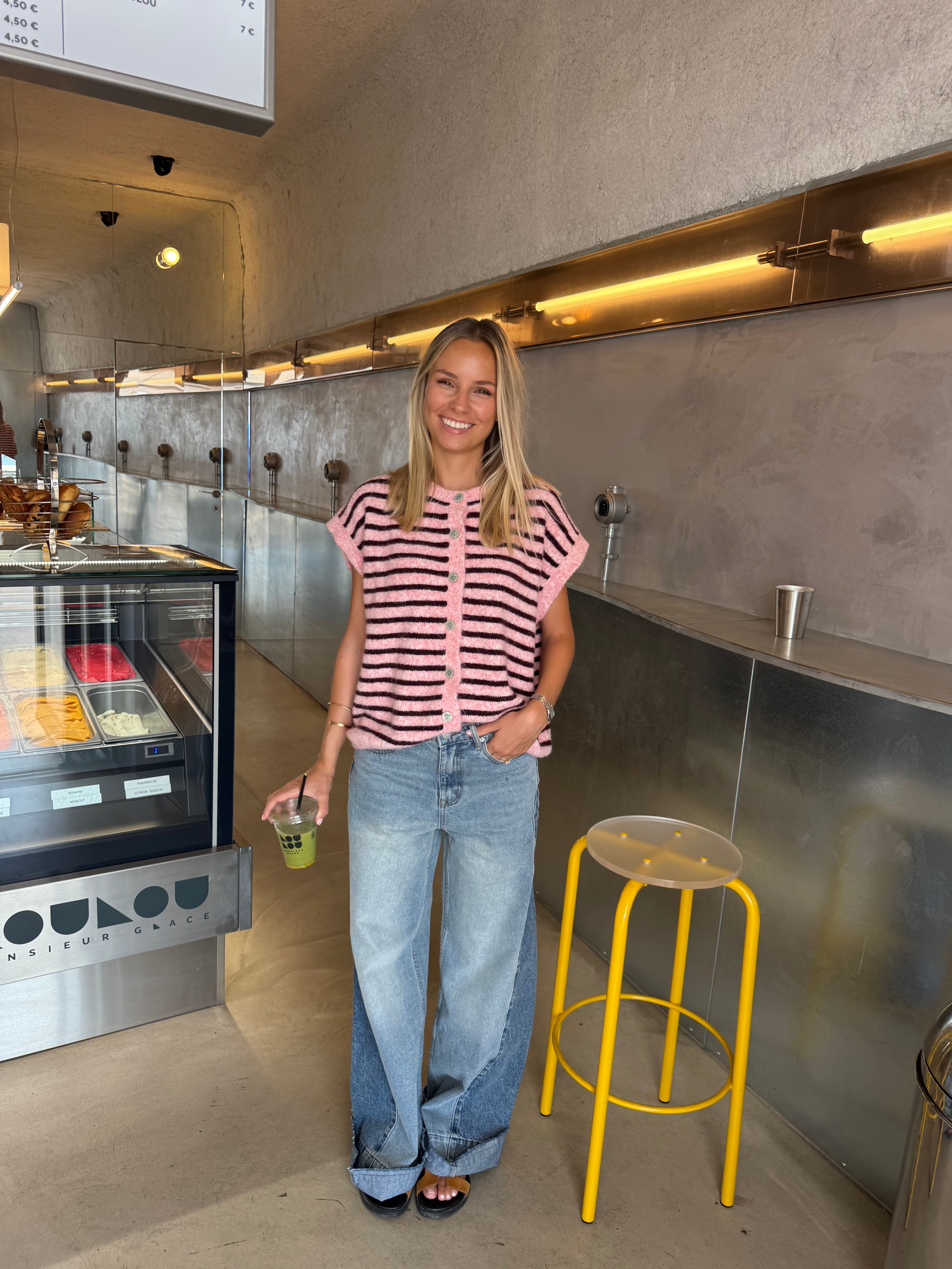 Tess – Rosa Strickjacke aus Wolle/Alpaka