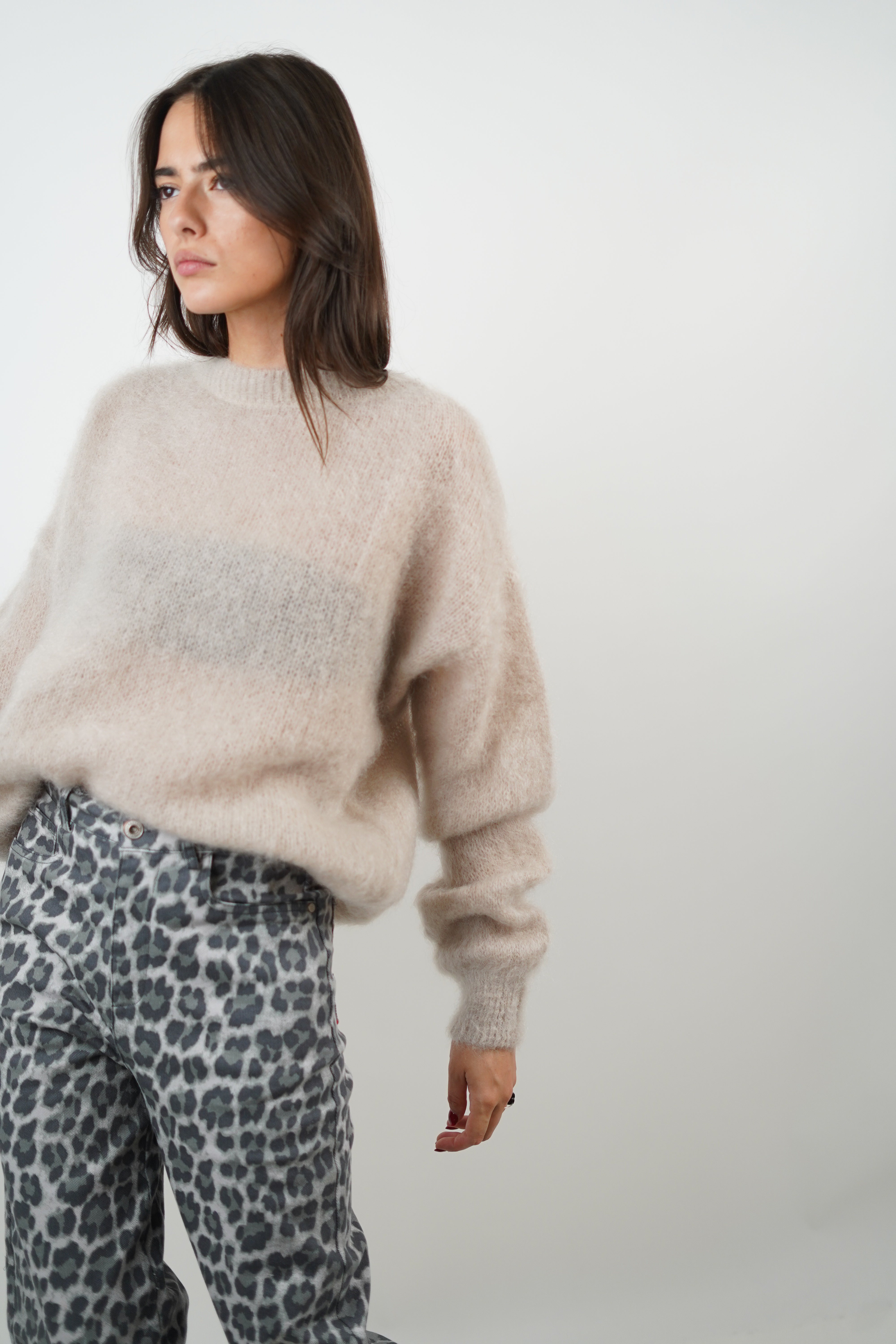 Beigefarbener Mohairpullover von Lucie