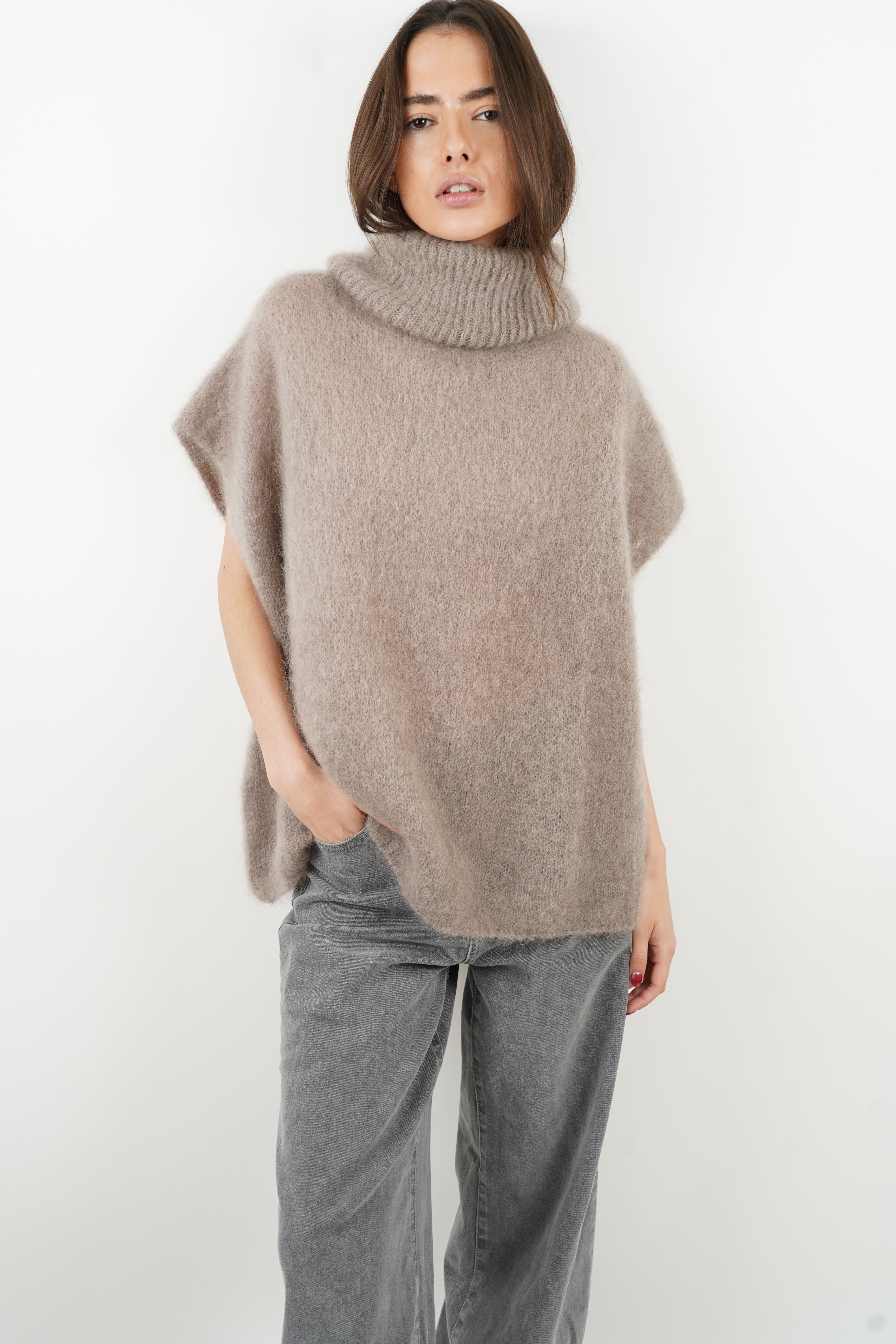 Pietra Mohair-Pullover in Taupe