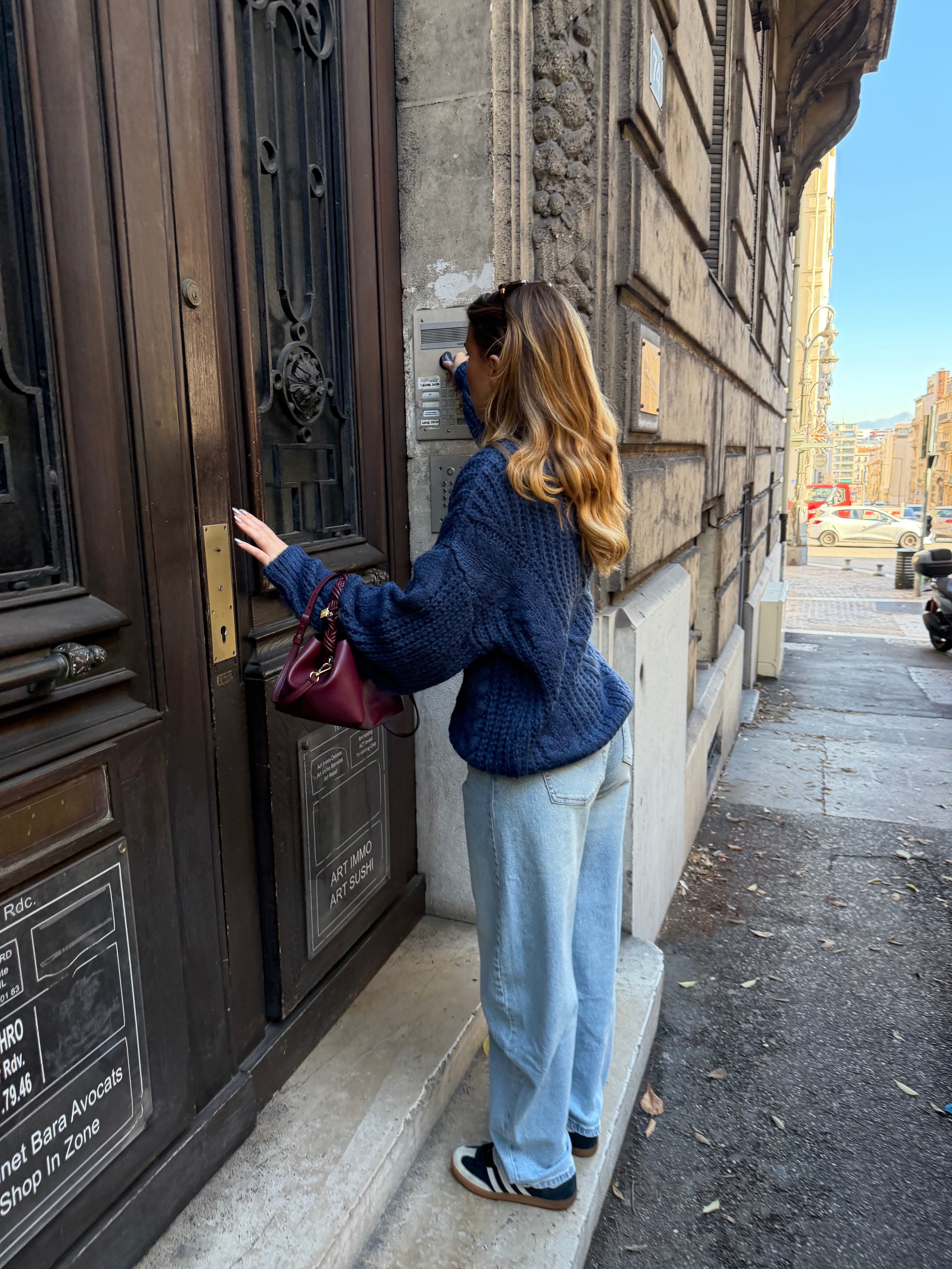 Monica marineblauer Pullover