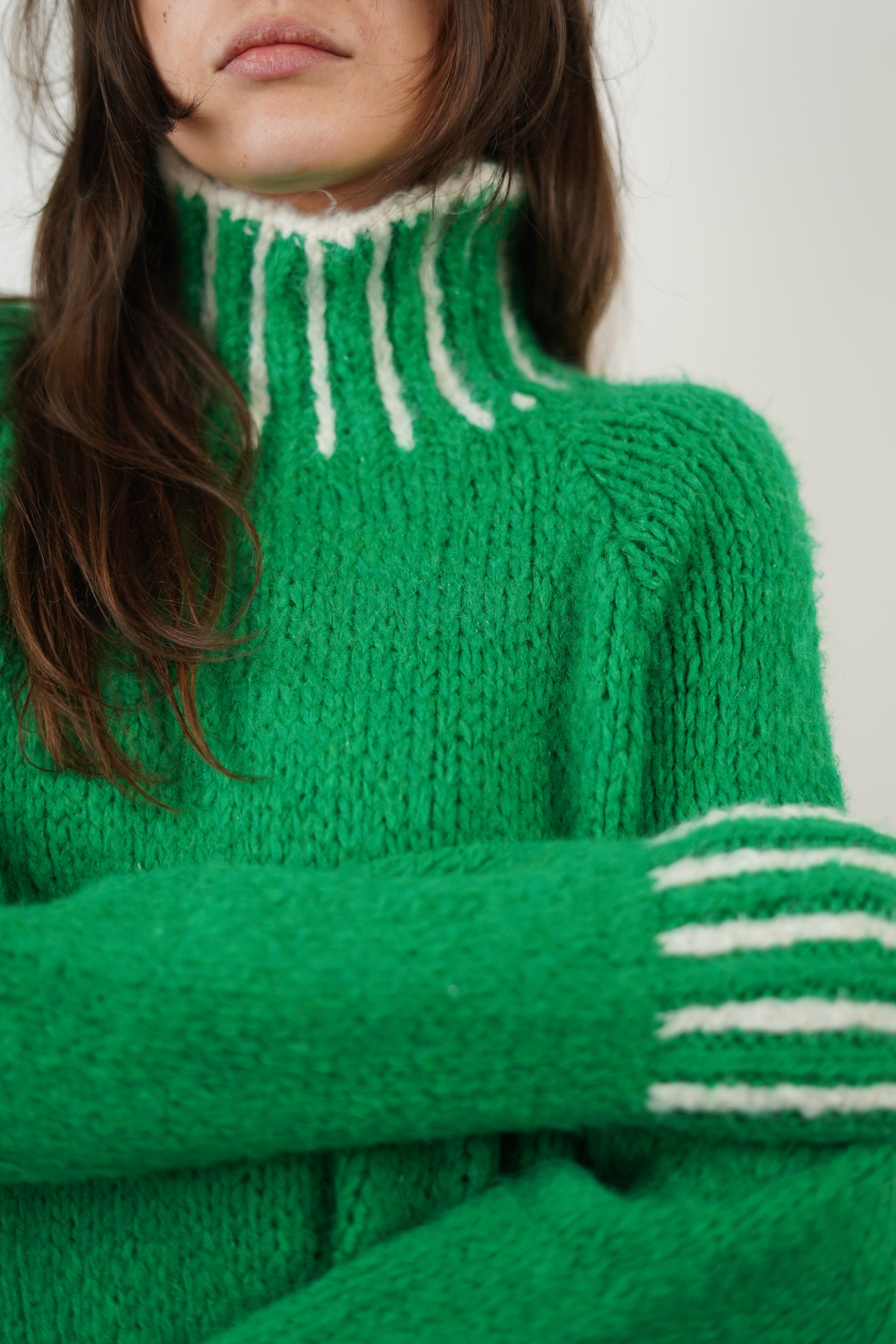 Gena green sweater