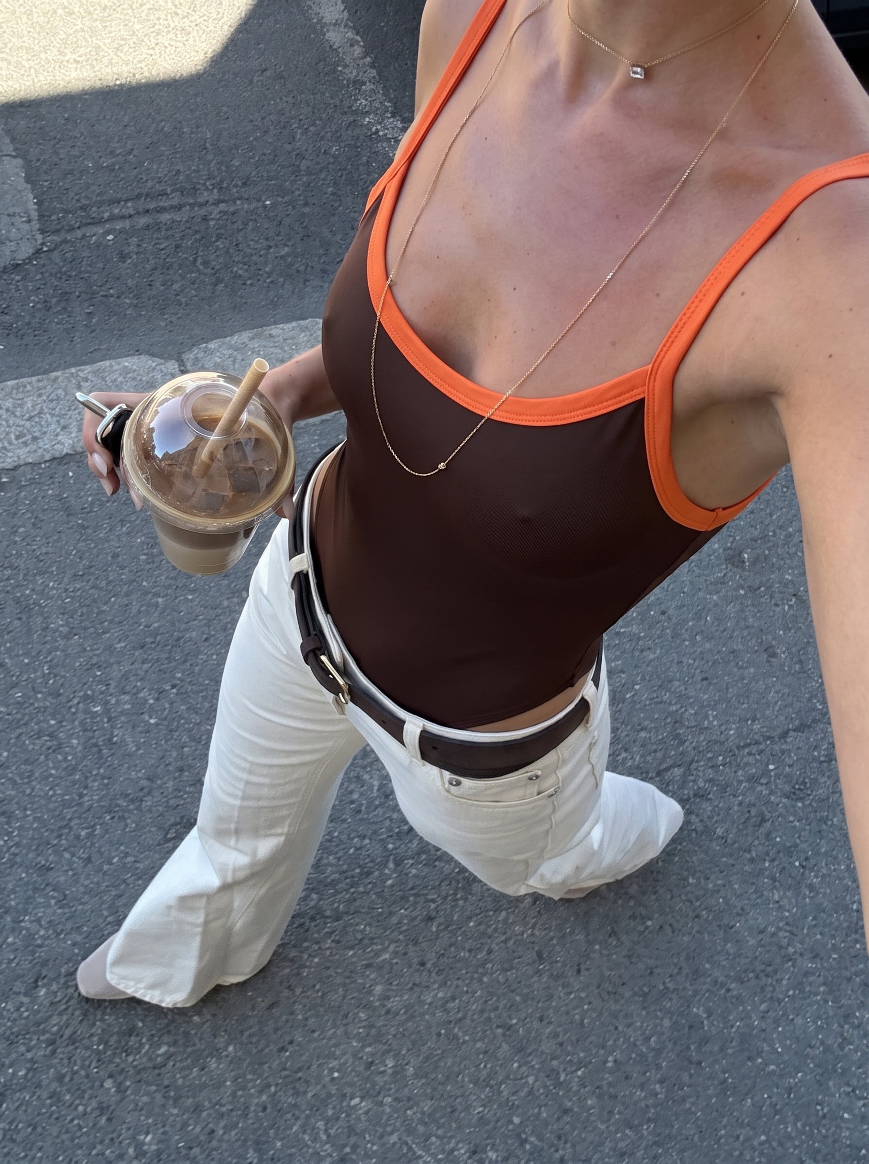 Body Luísa castanho e laranja
