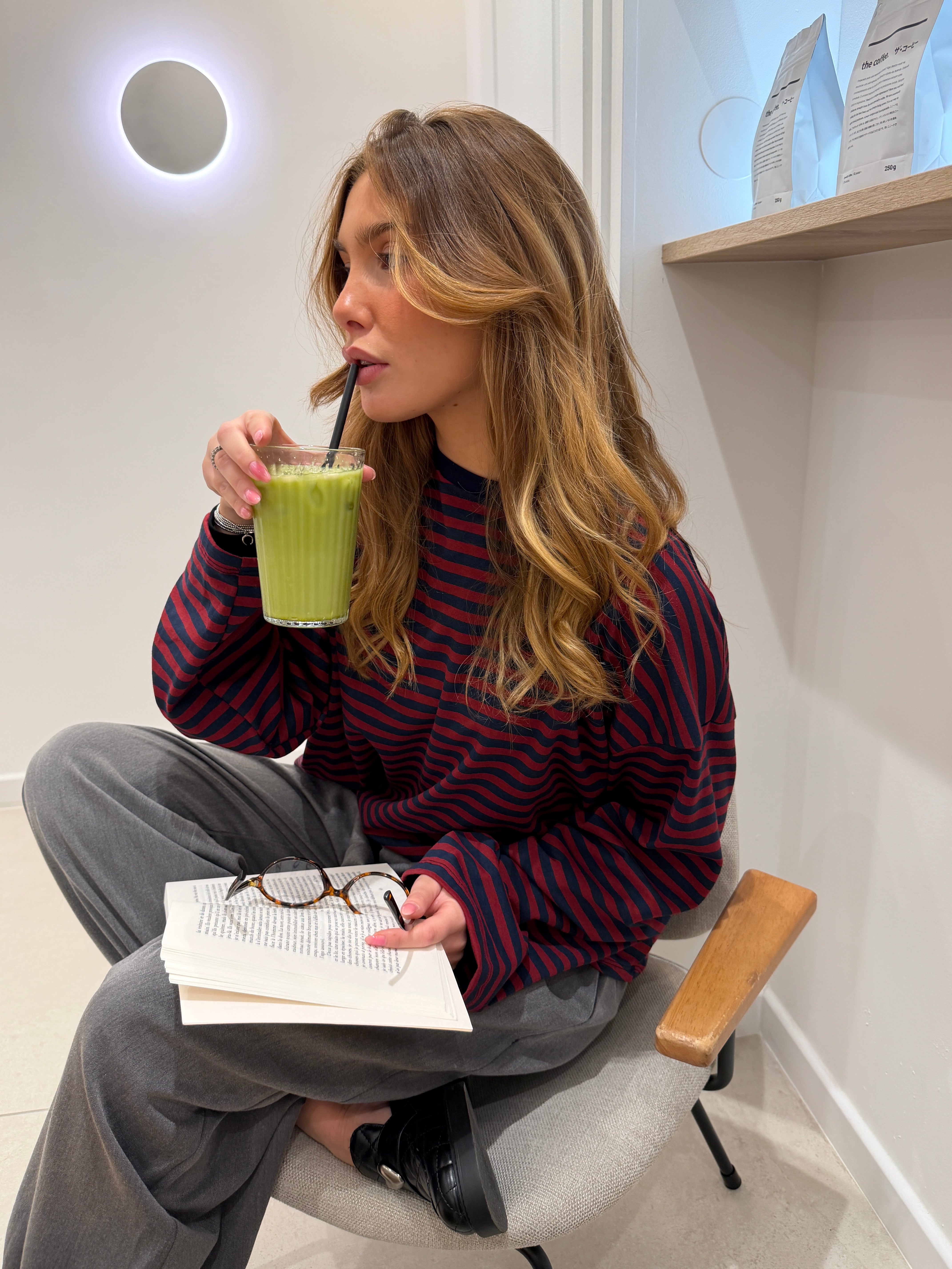 Océane burgundy and navy blue t-shirt