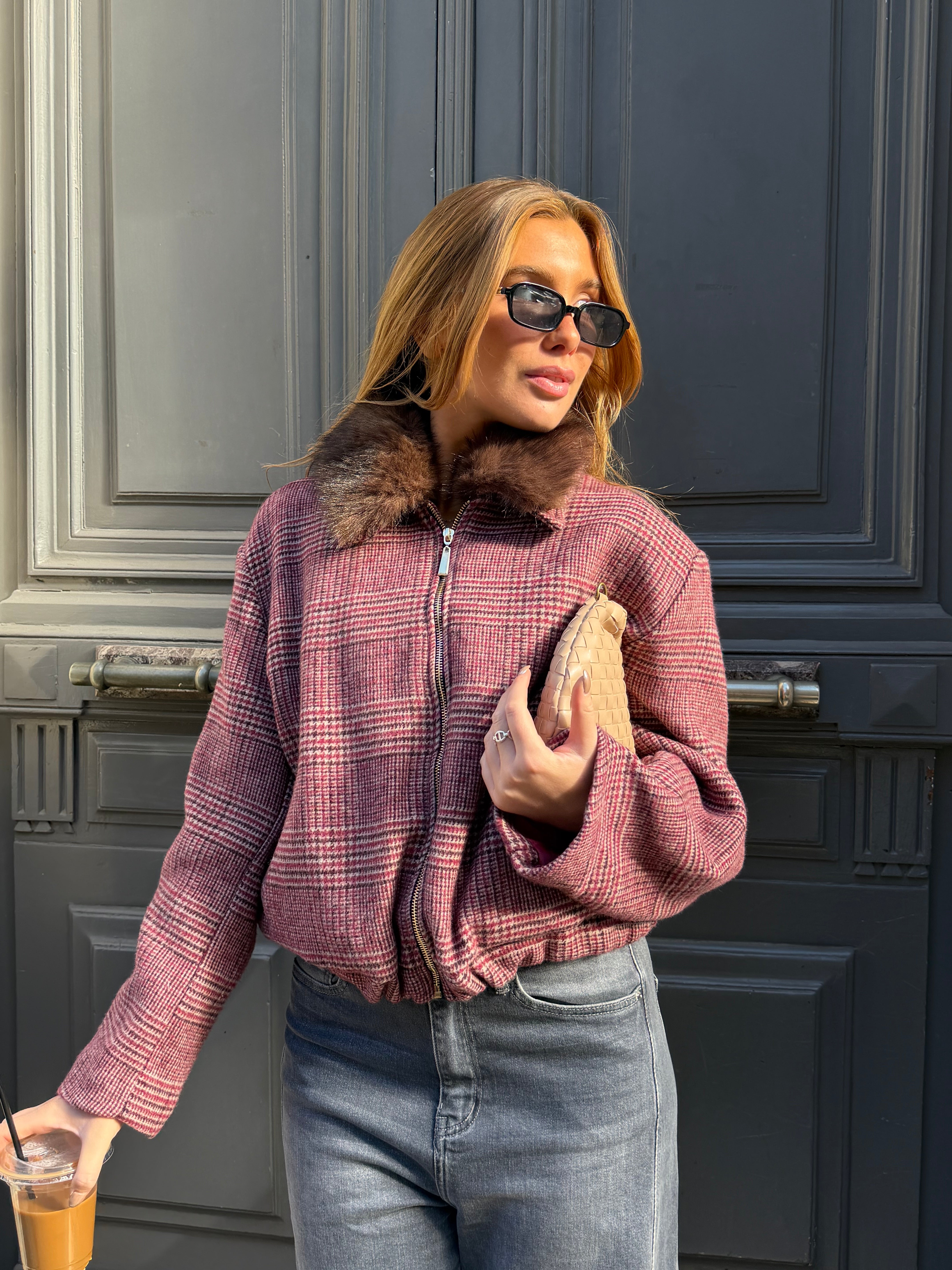 Saskia burgunderrote Jacke