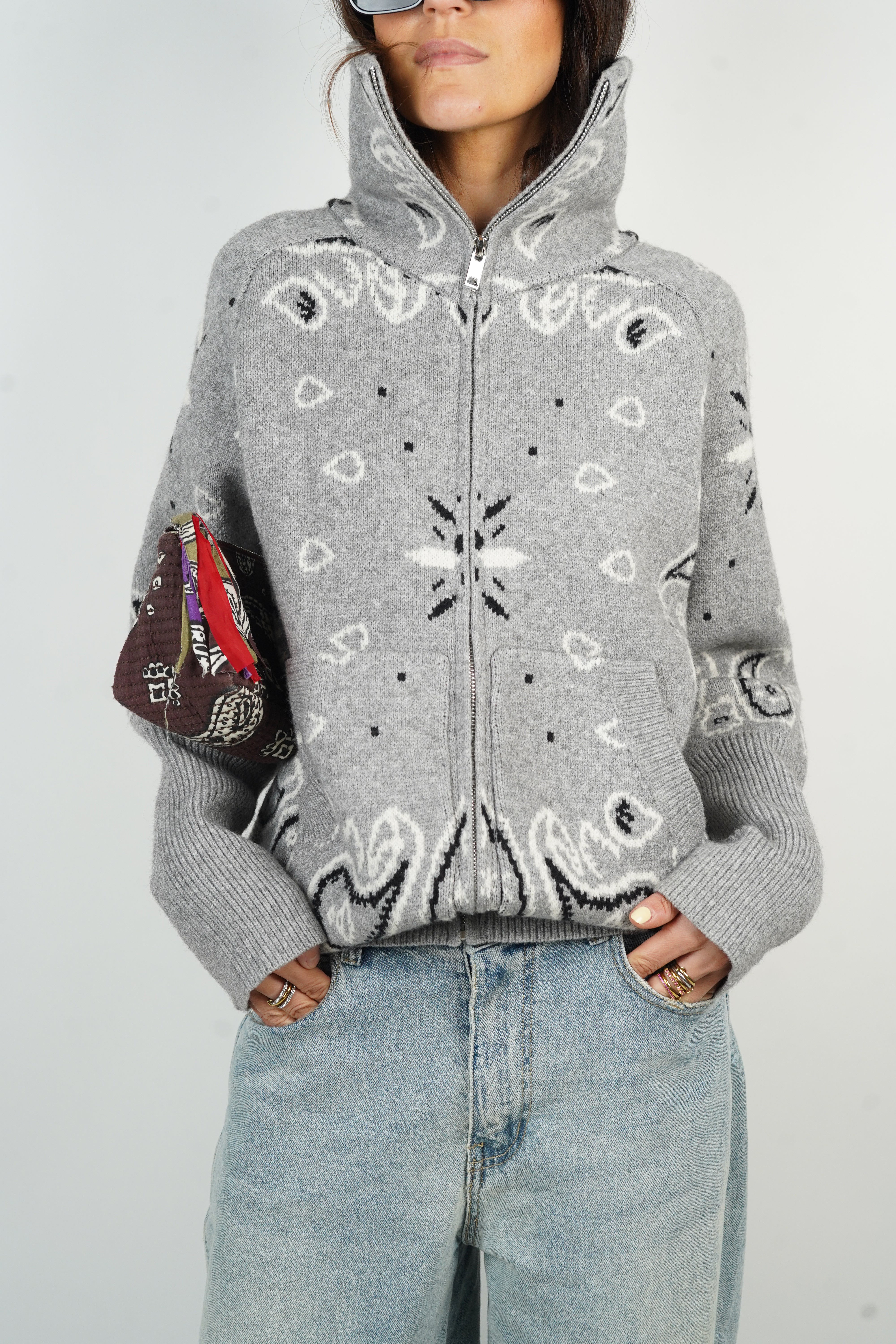 سترة كارلا رمادية