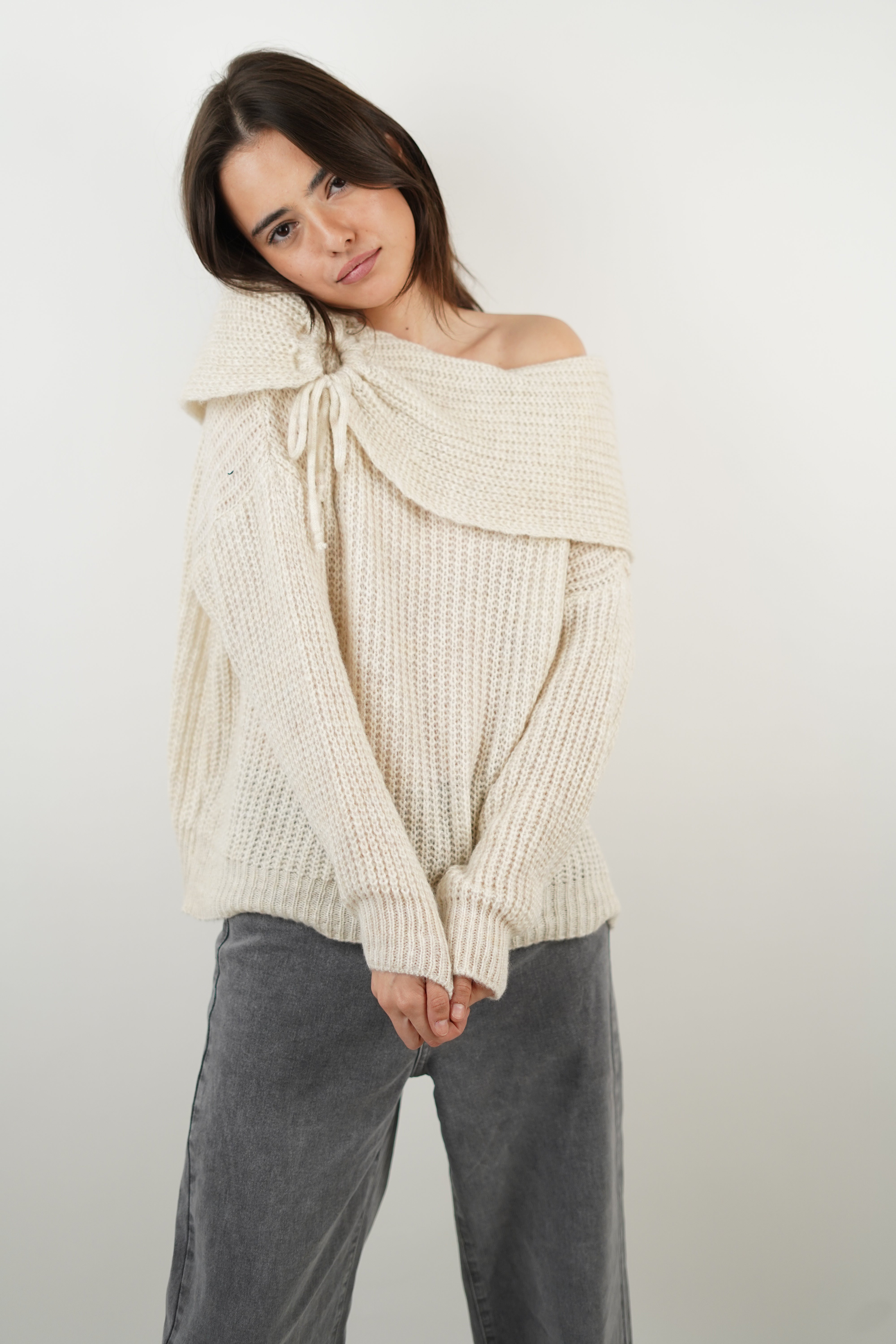 Chiara beige sweater