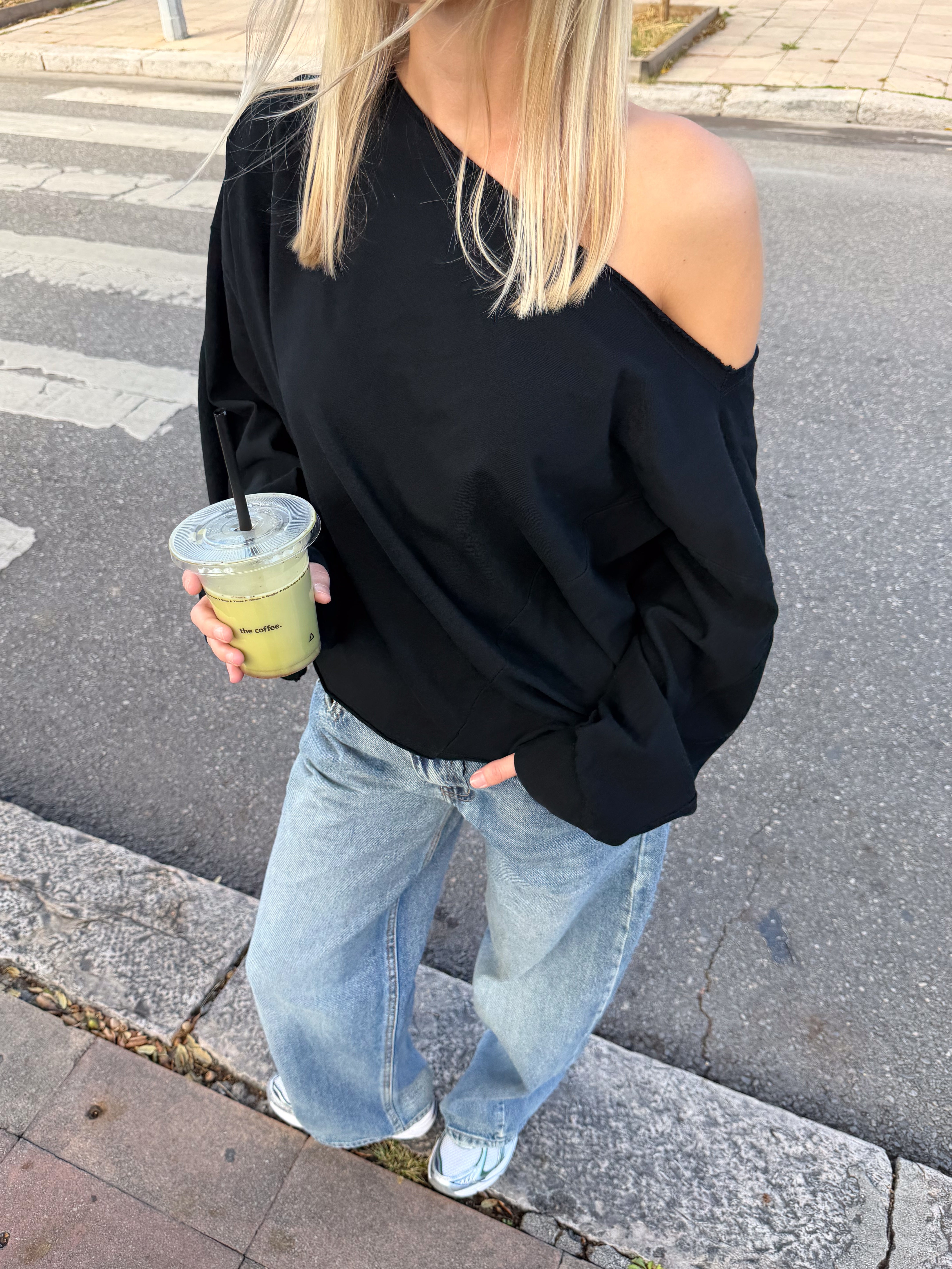 Schwarzes Juliette-T-Shirt