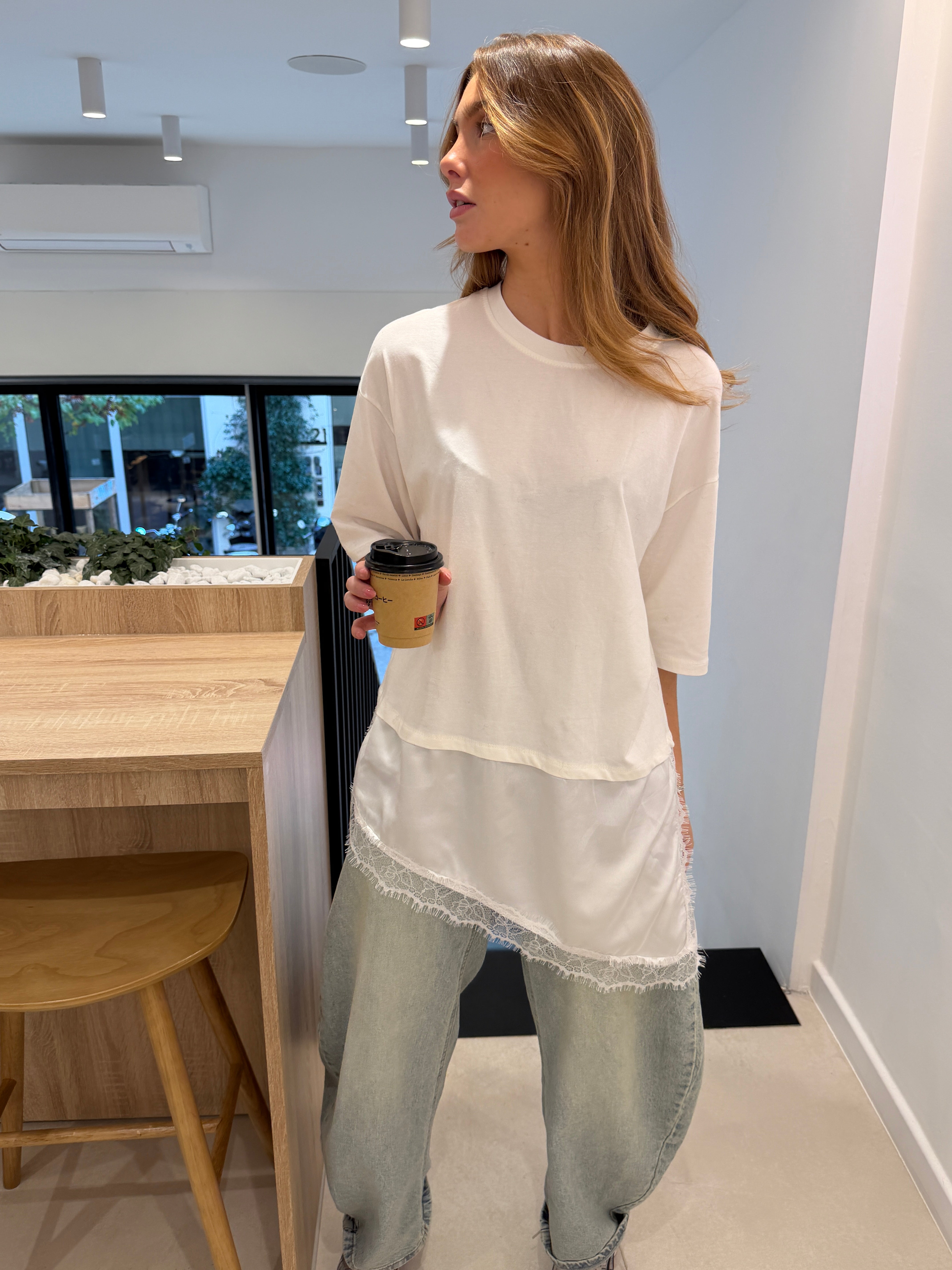 White Lizzie T-shirt