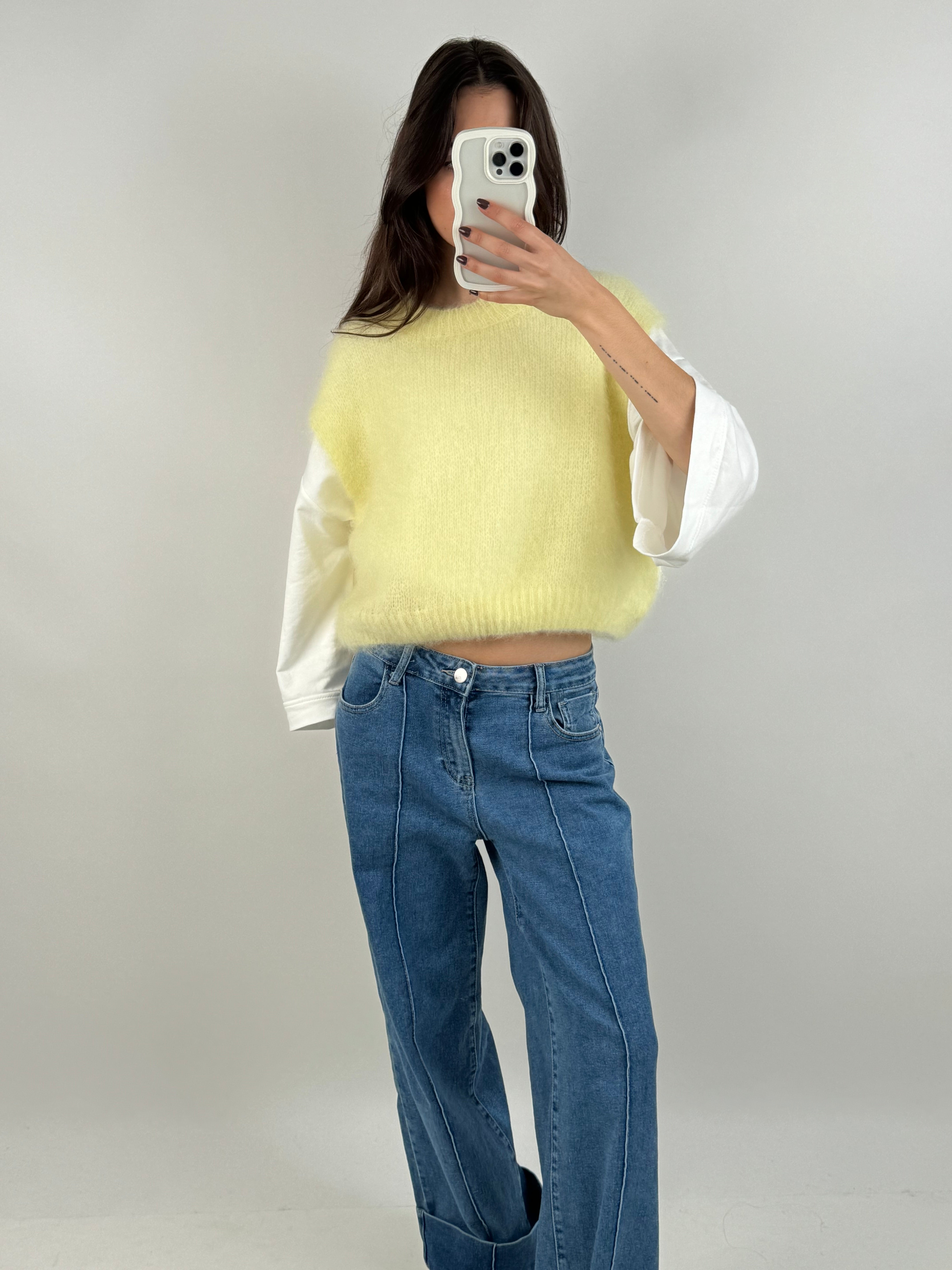 Romy yellow sweater