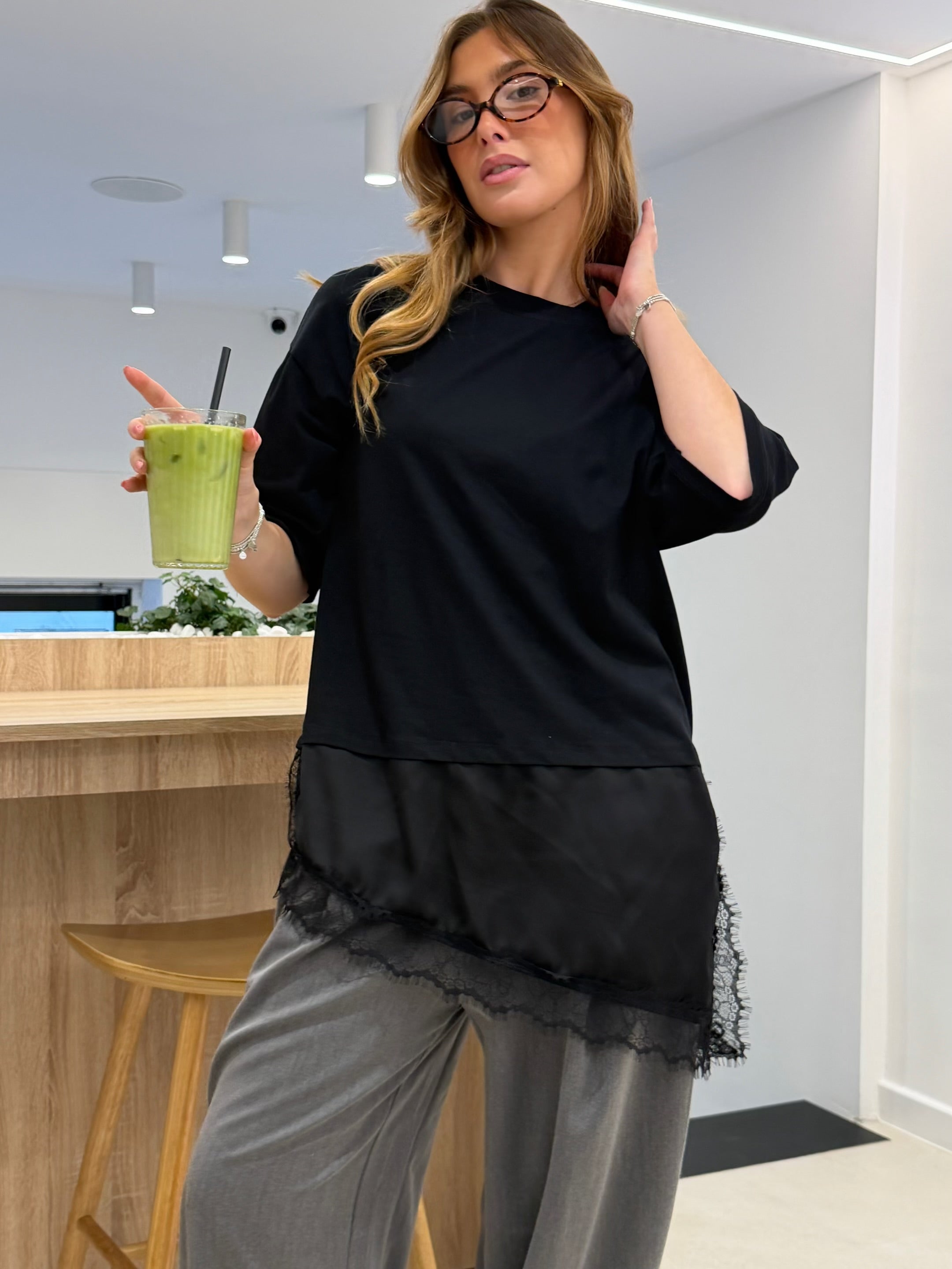 Black Lizzie T-shirt