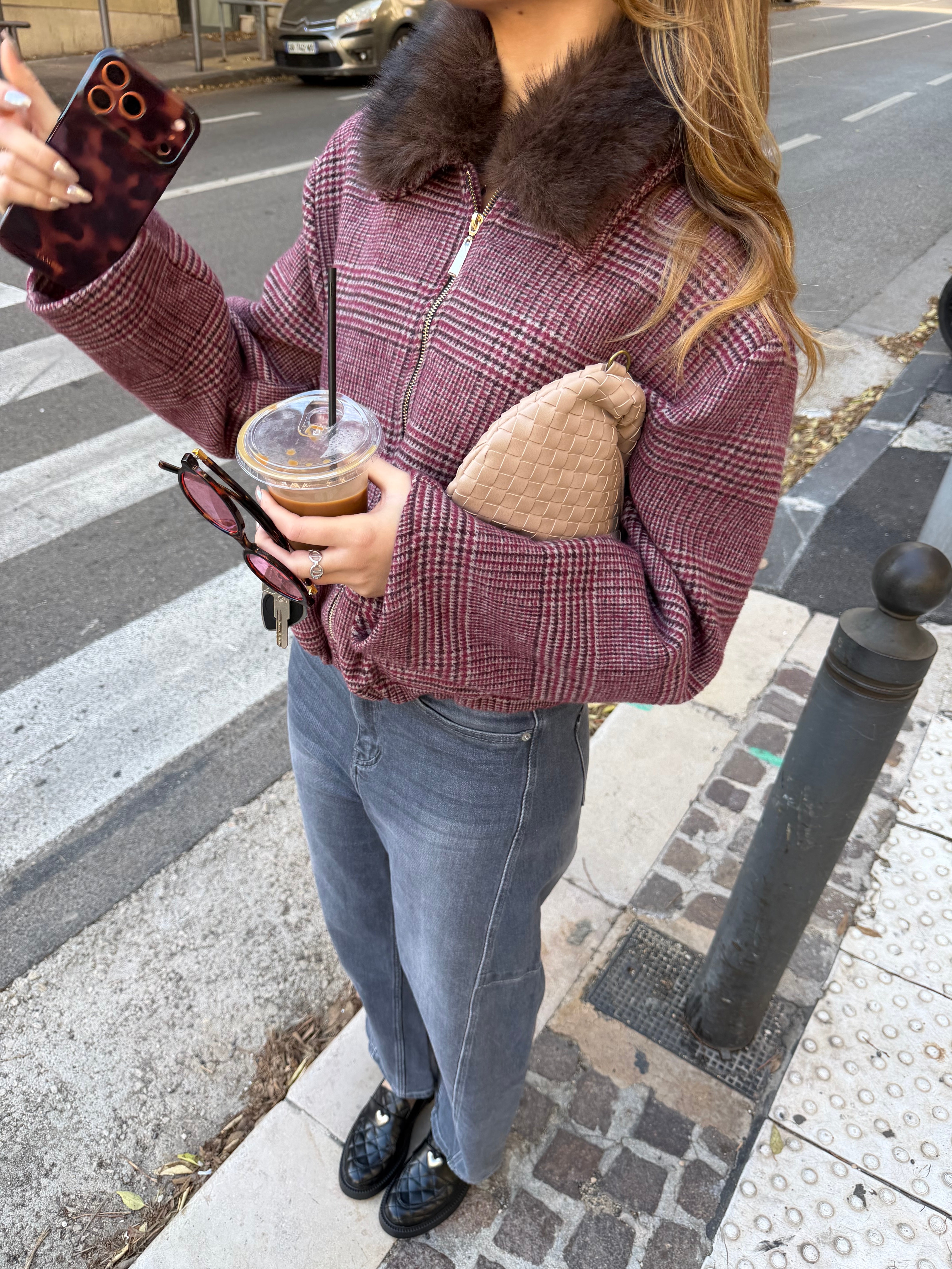 Saskia burgunderrote Jacke