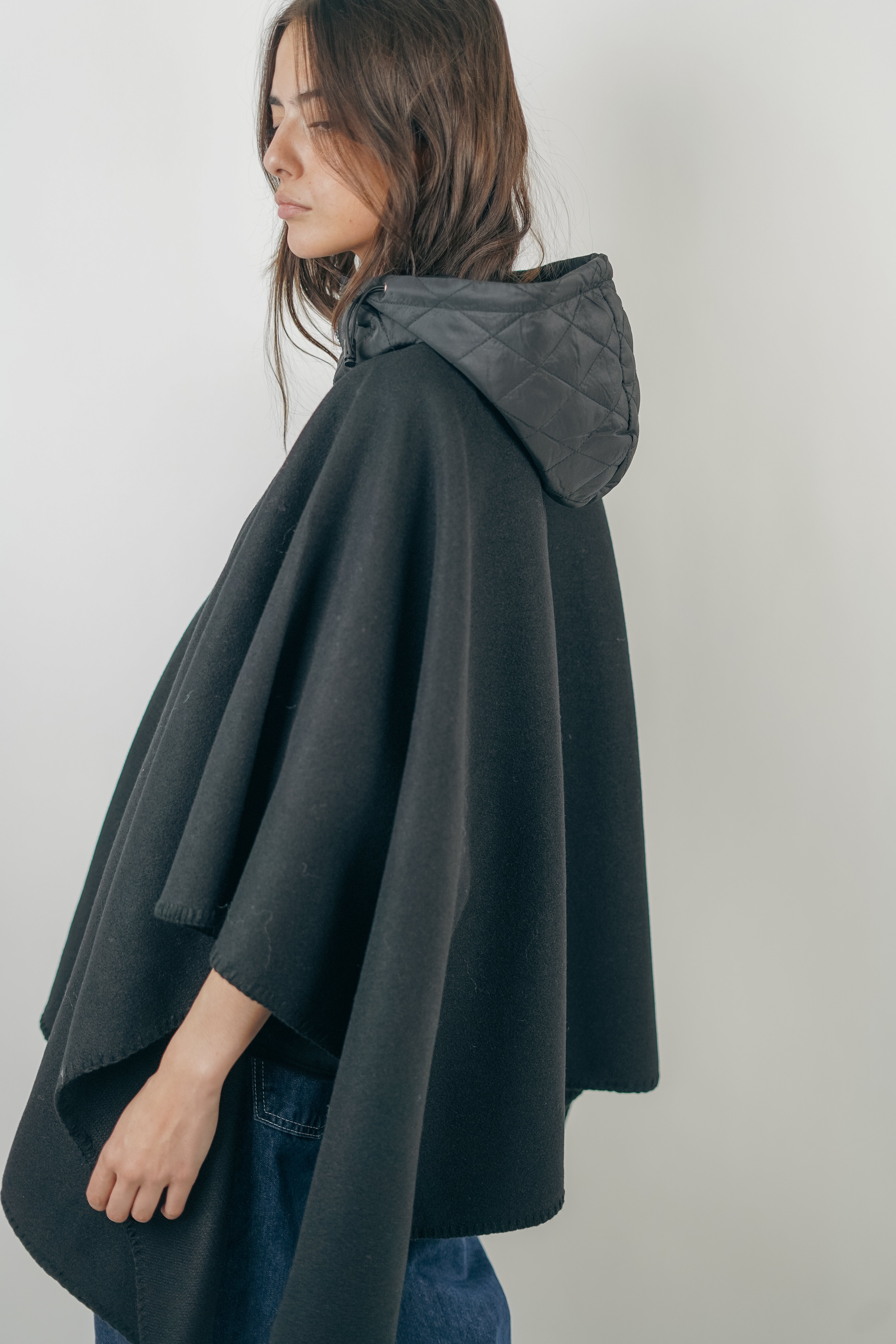 Nyli Poncho