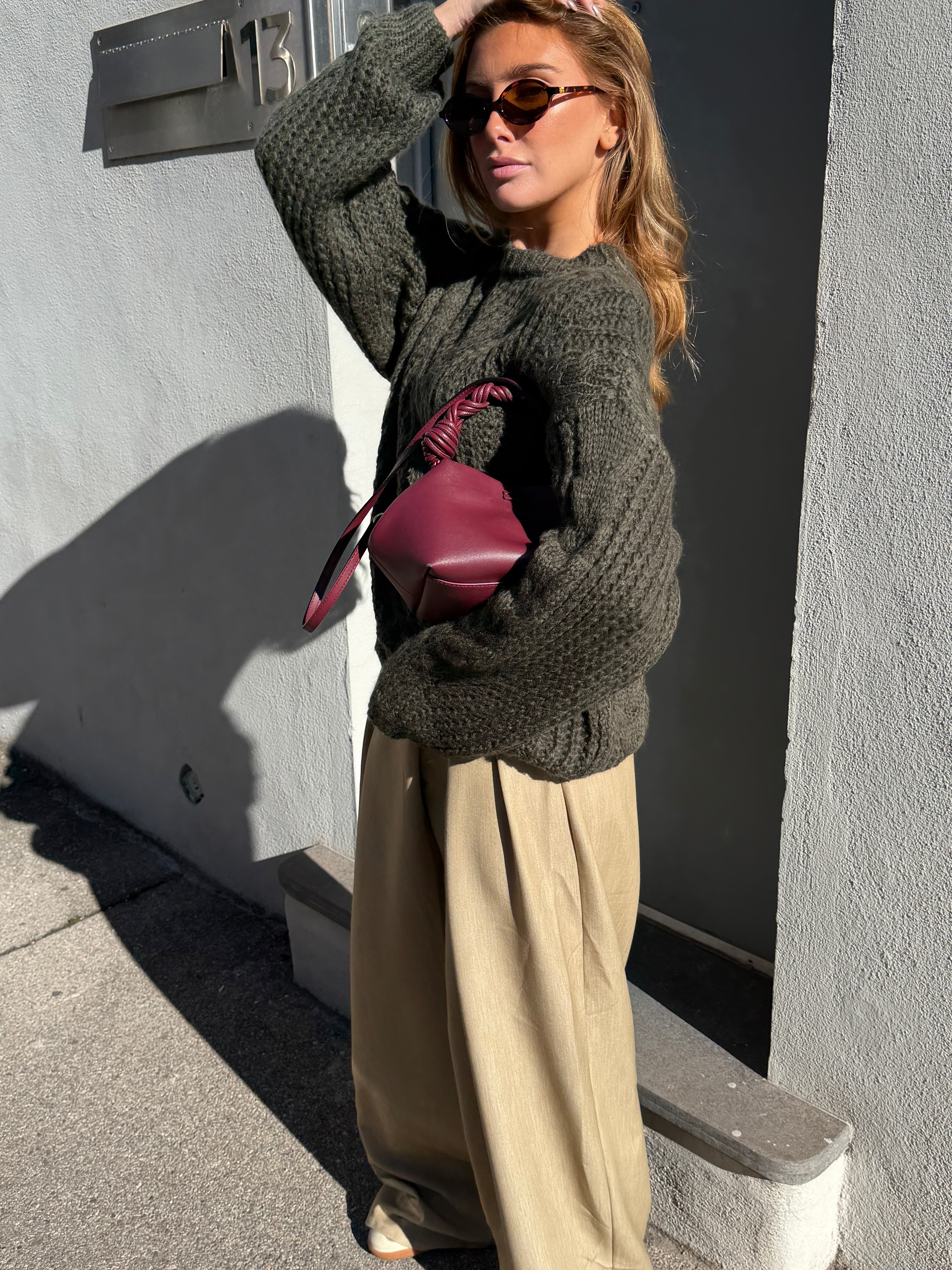 Monica Khaki-Pullover