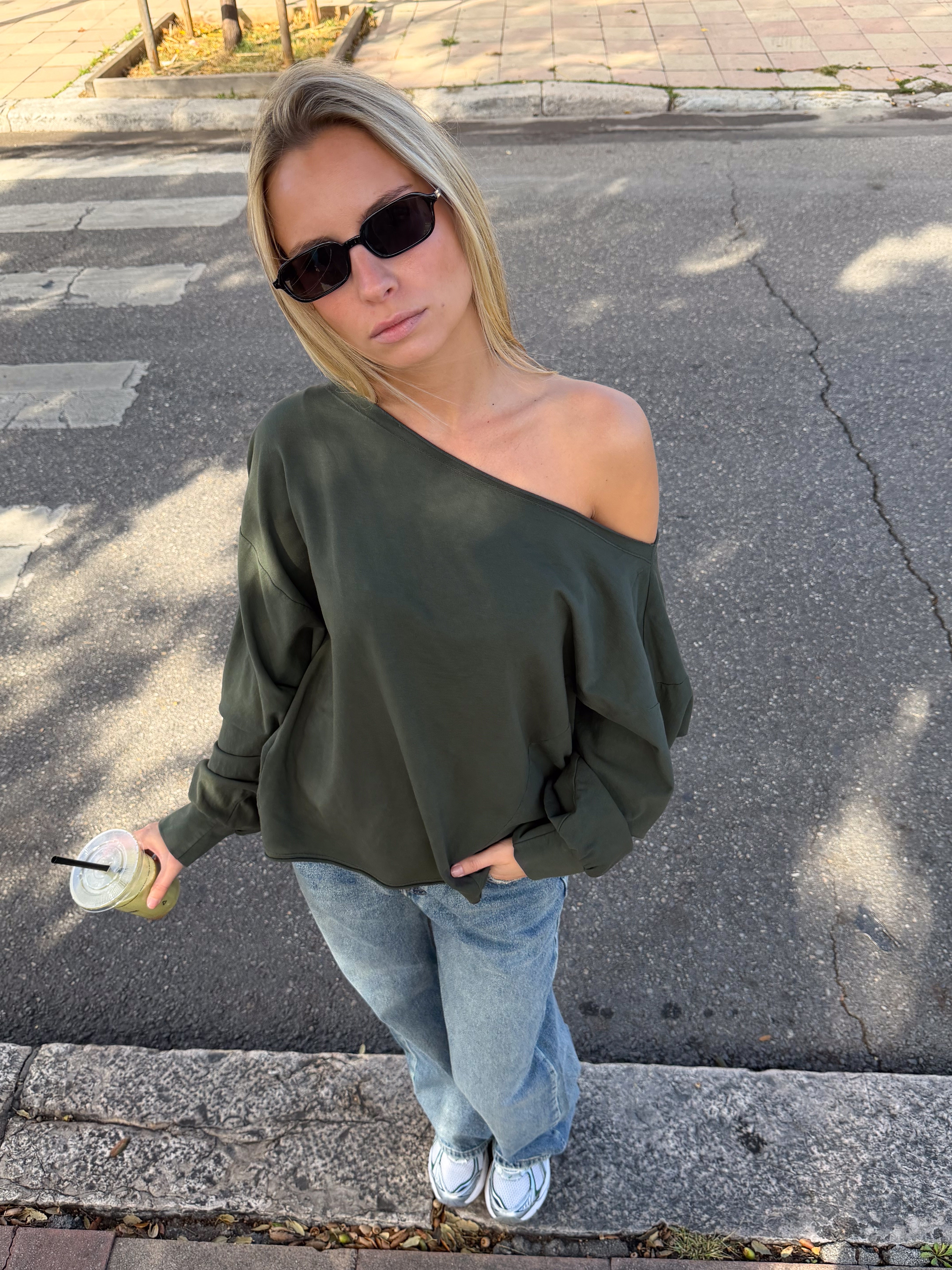 Juliette khaki t-shirt