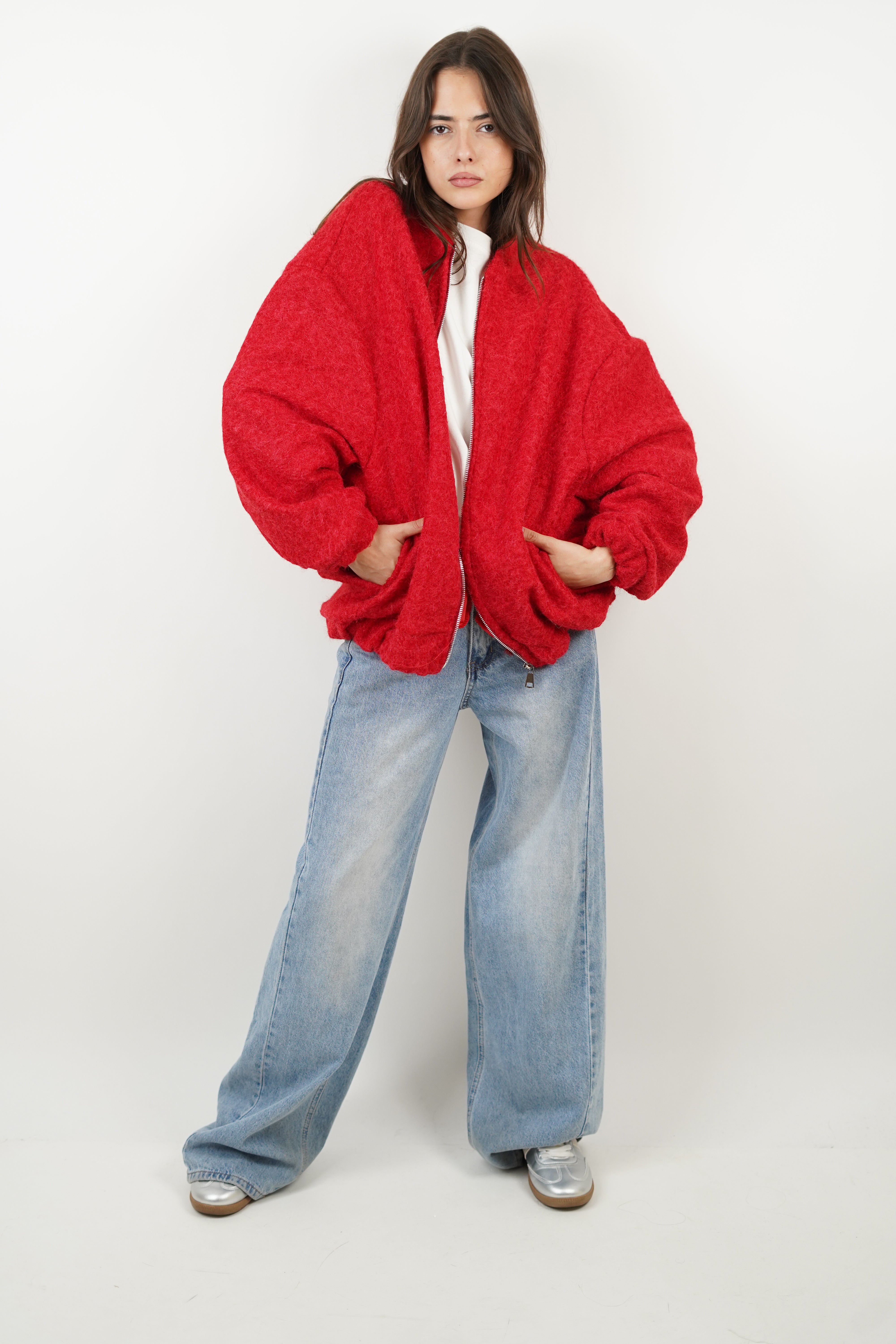 Maddy-rote Bomberjacke