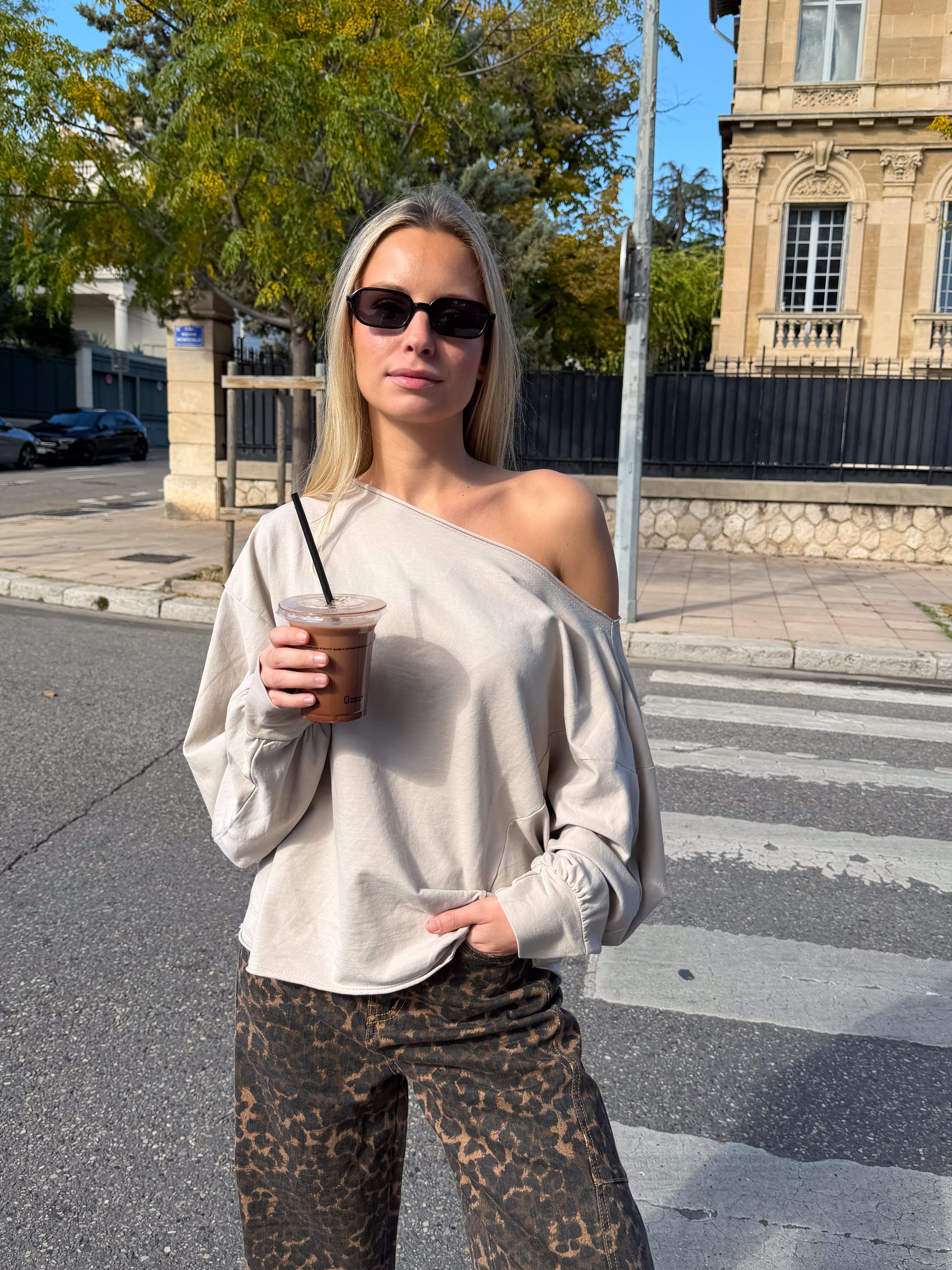 Juliette beige t-shirt