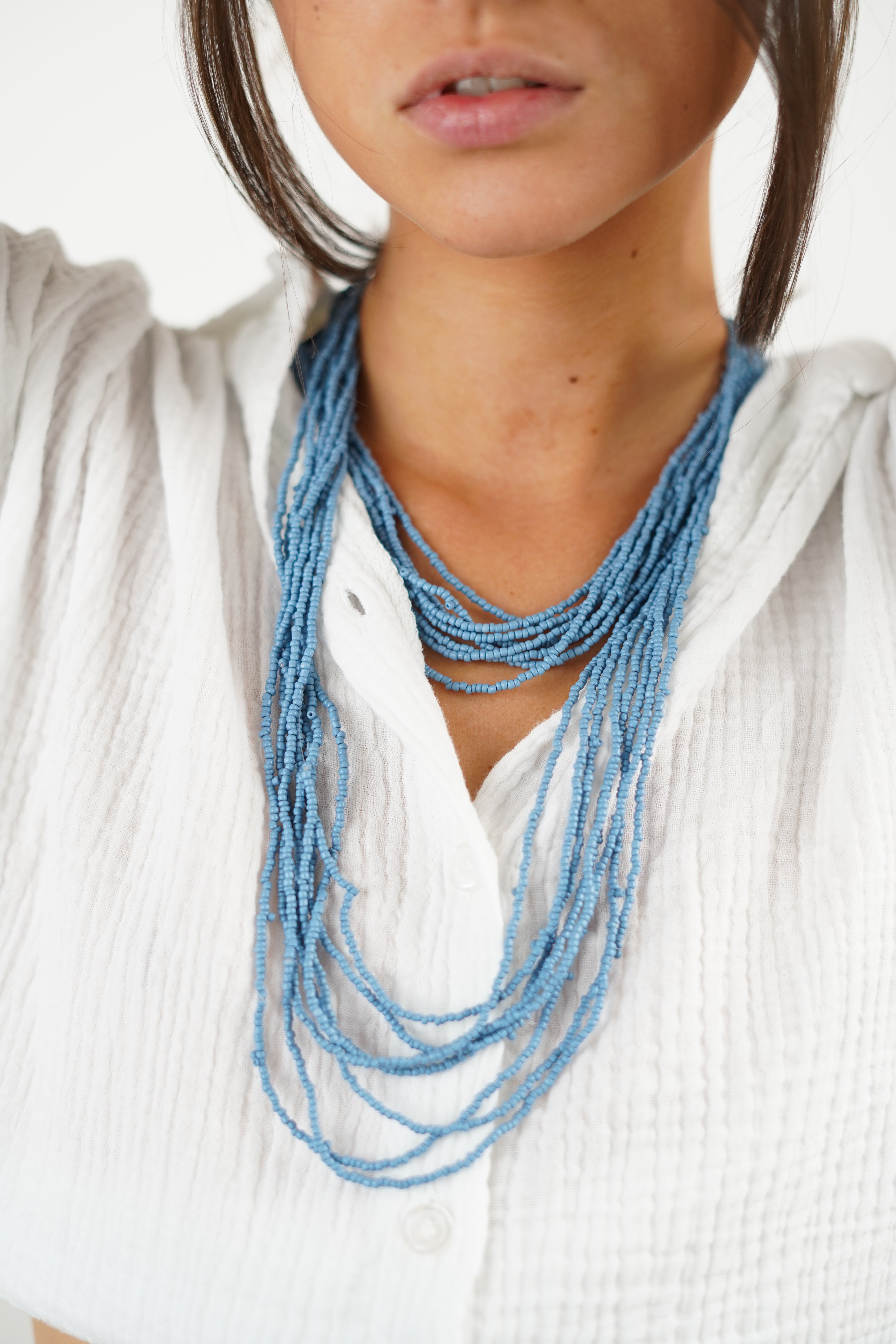 Collier Blue