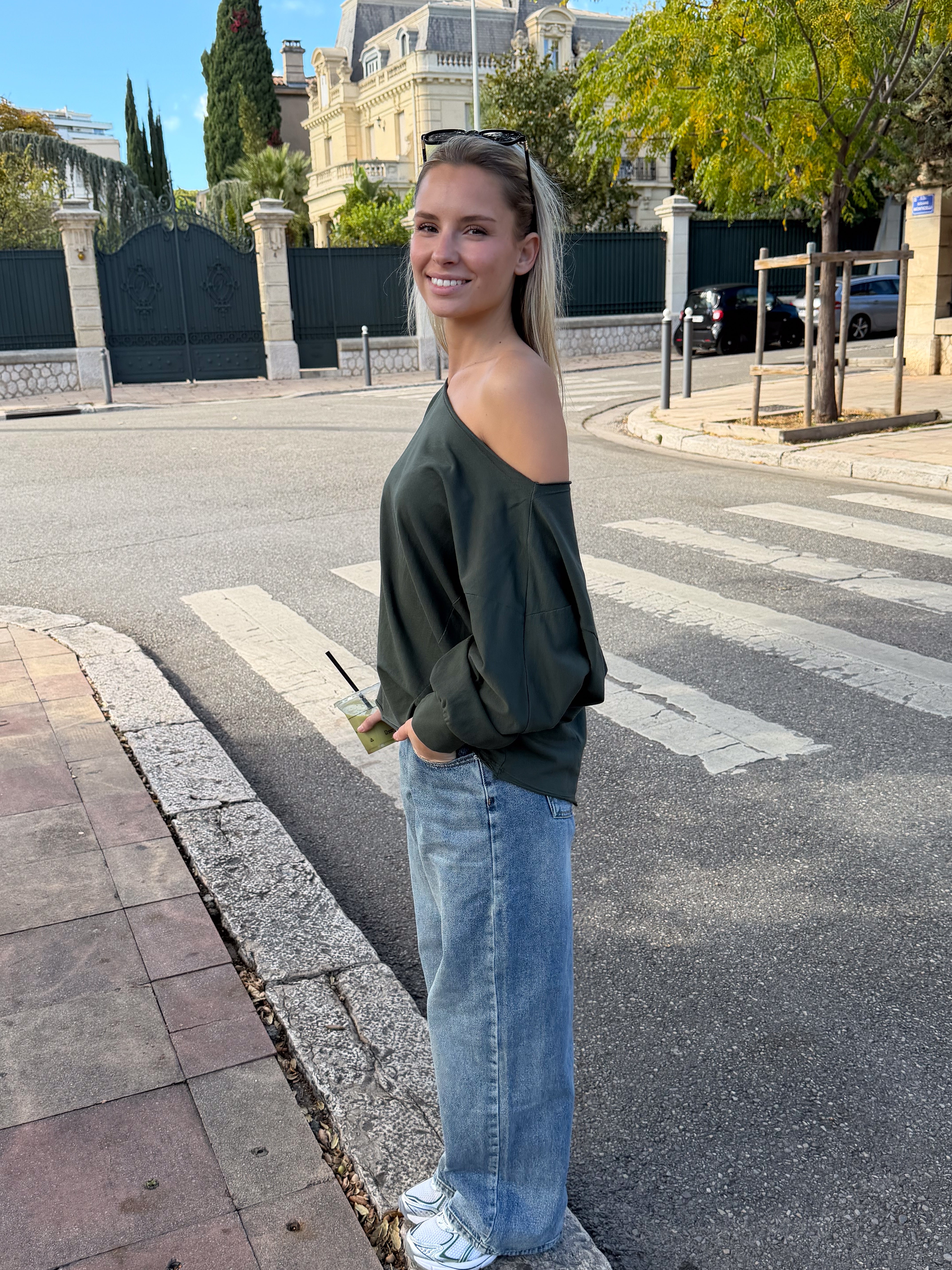 Juliette khaki t-shirt