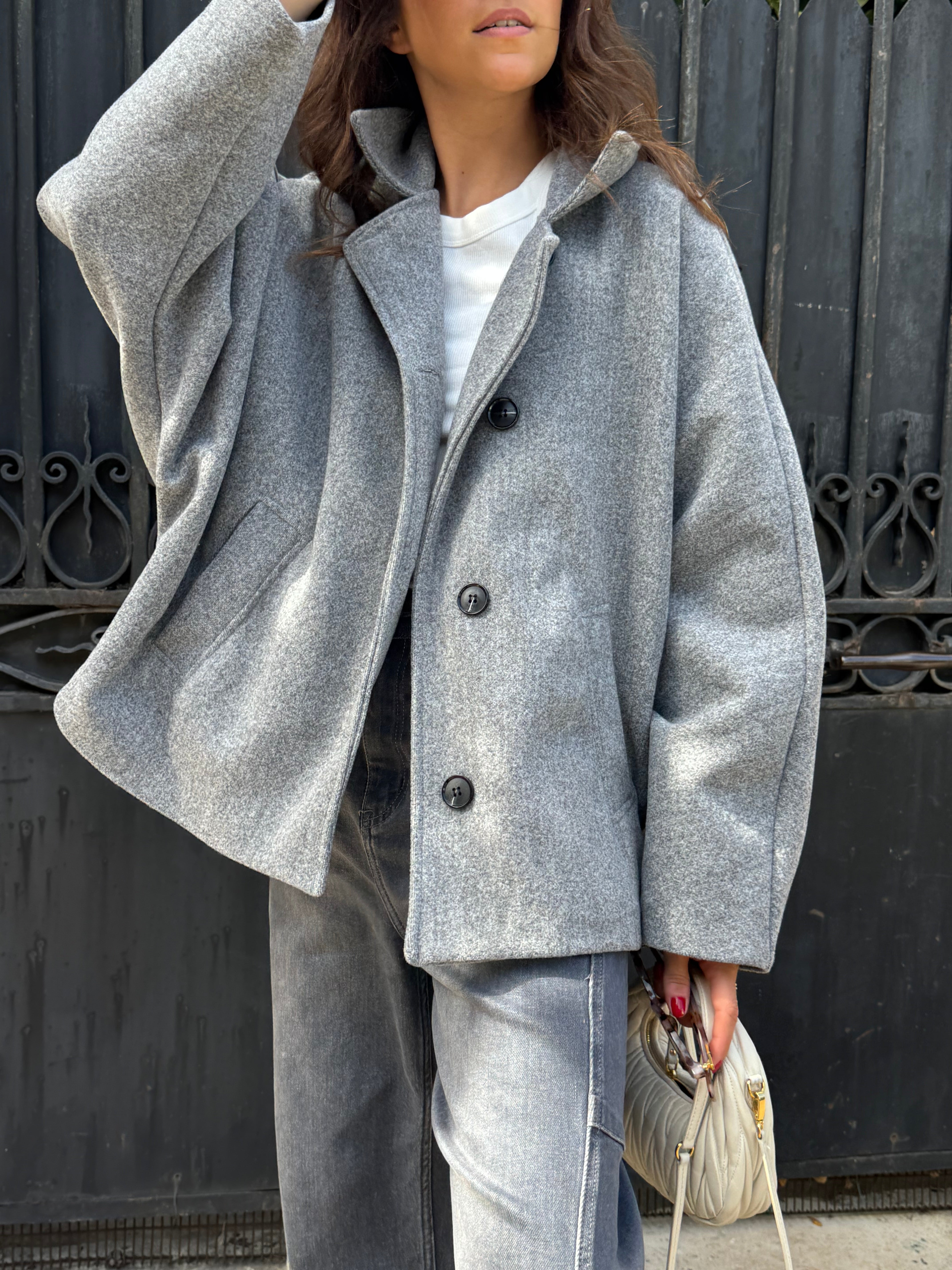 Grauer Agathe-Mantel