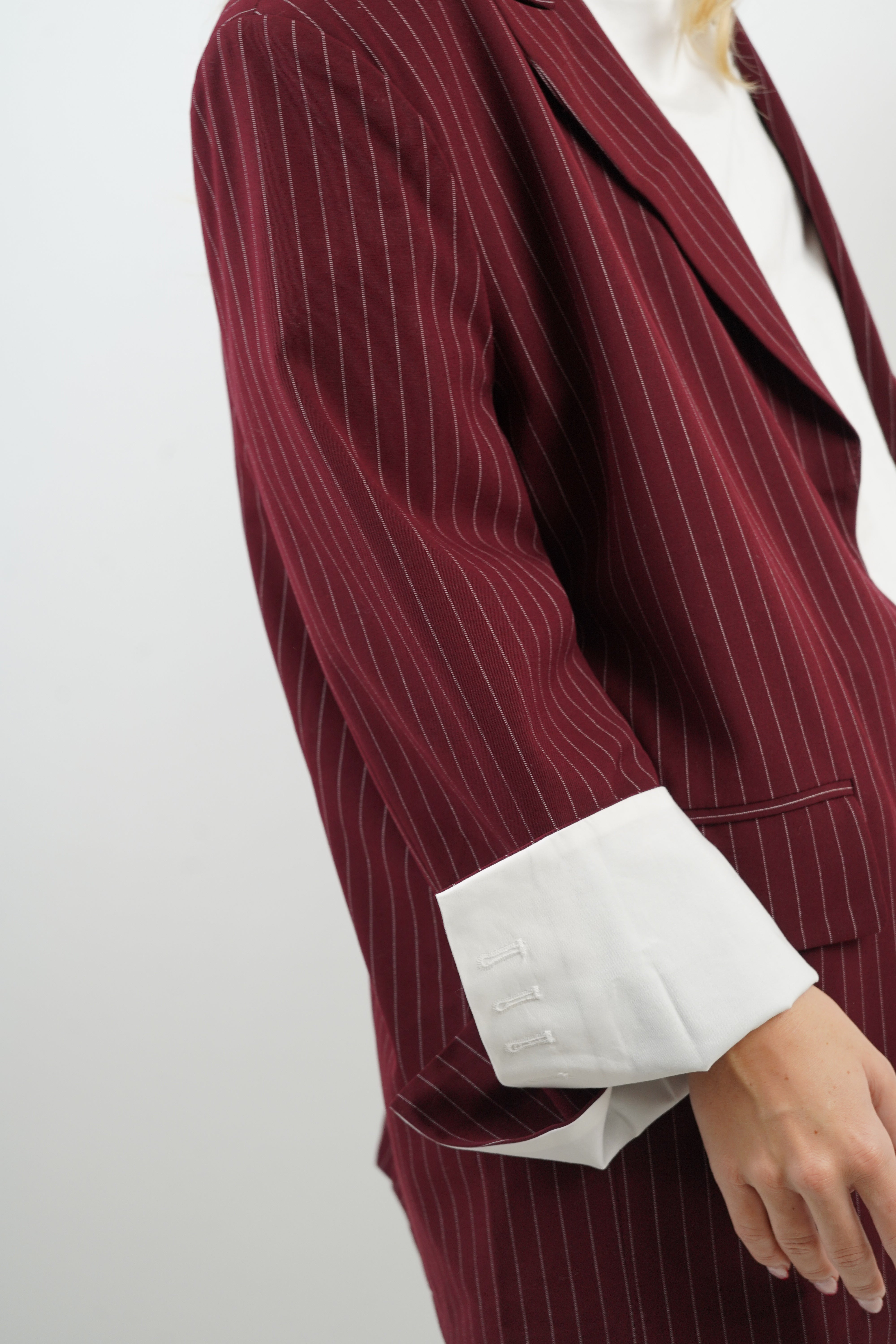 Sia striped burgundy blazer