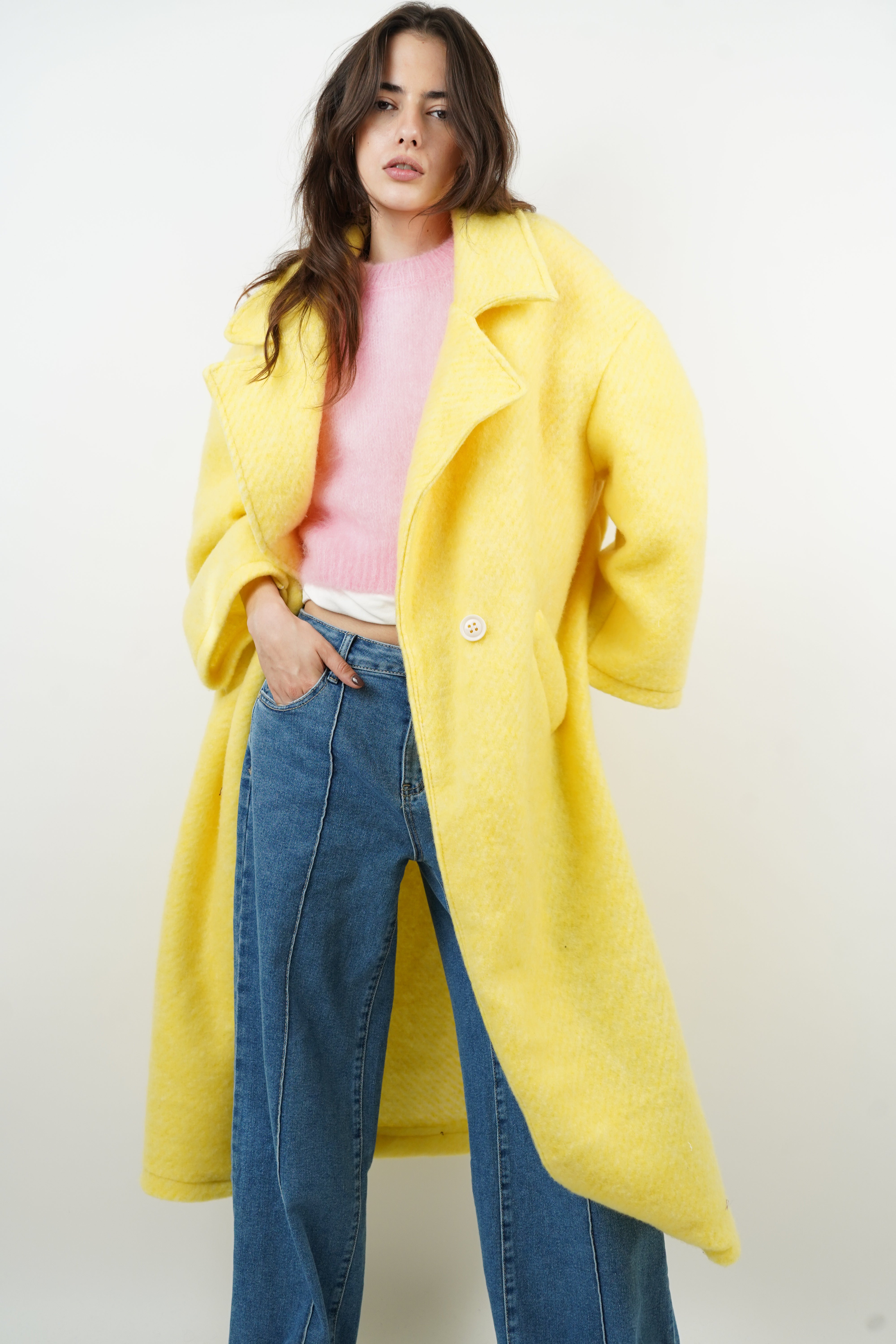 Gabriela yellow coat