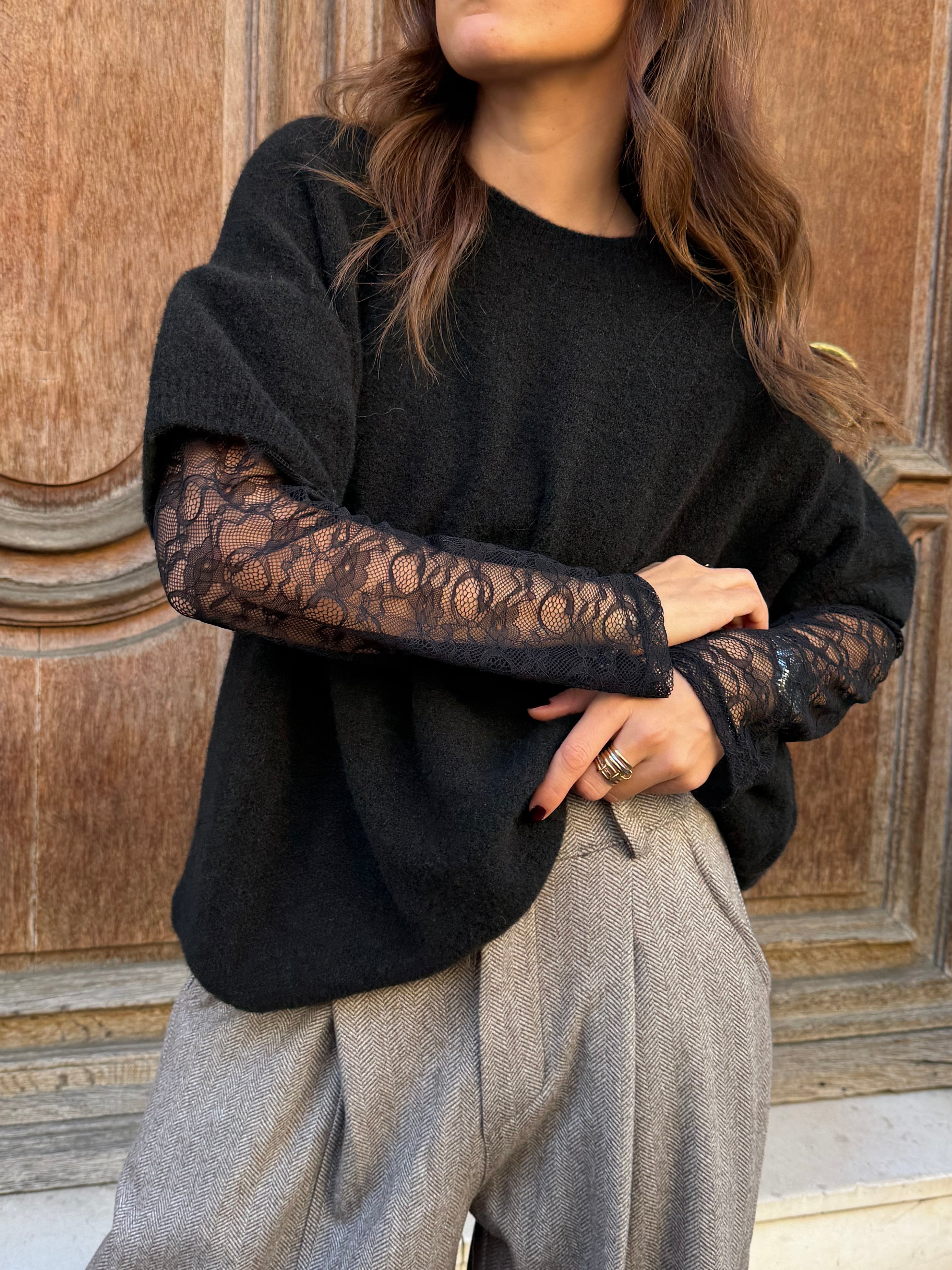 Athena schwarzer Pullover