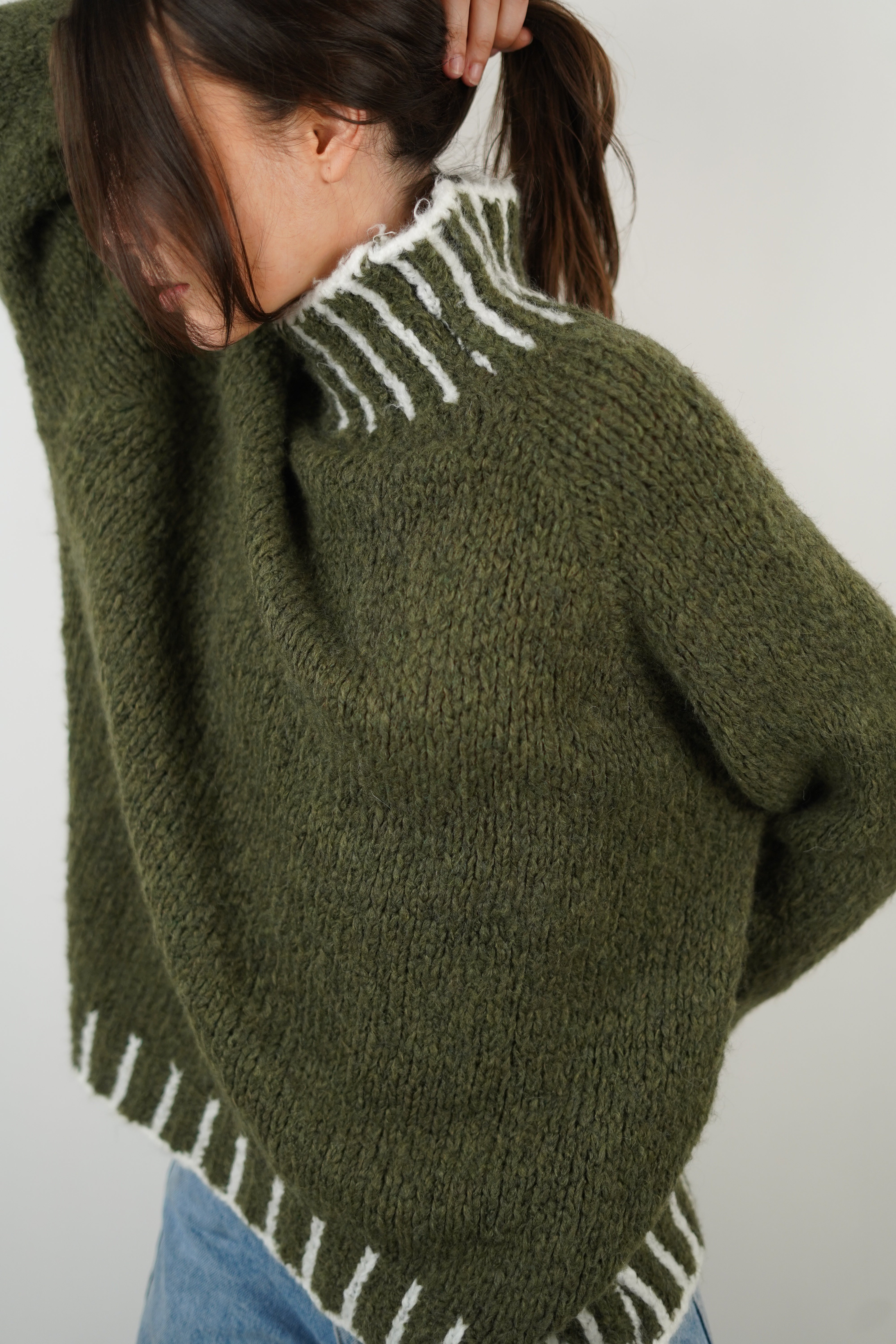 Gena khaki sweater