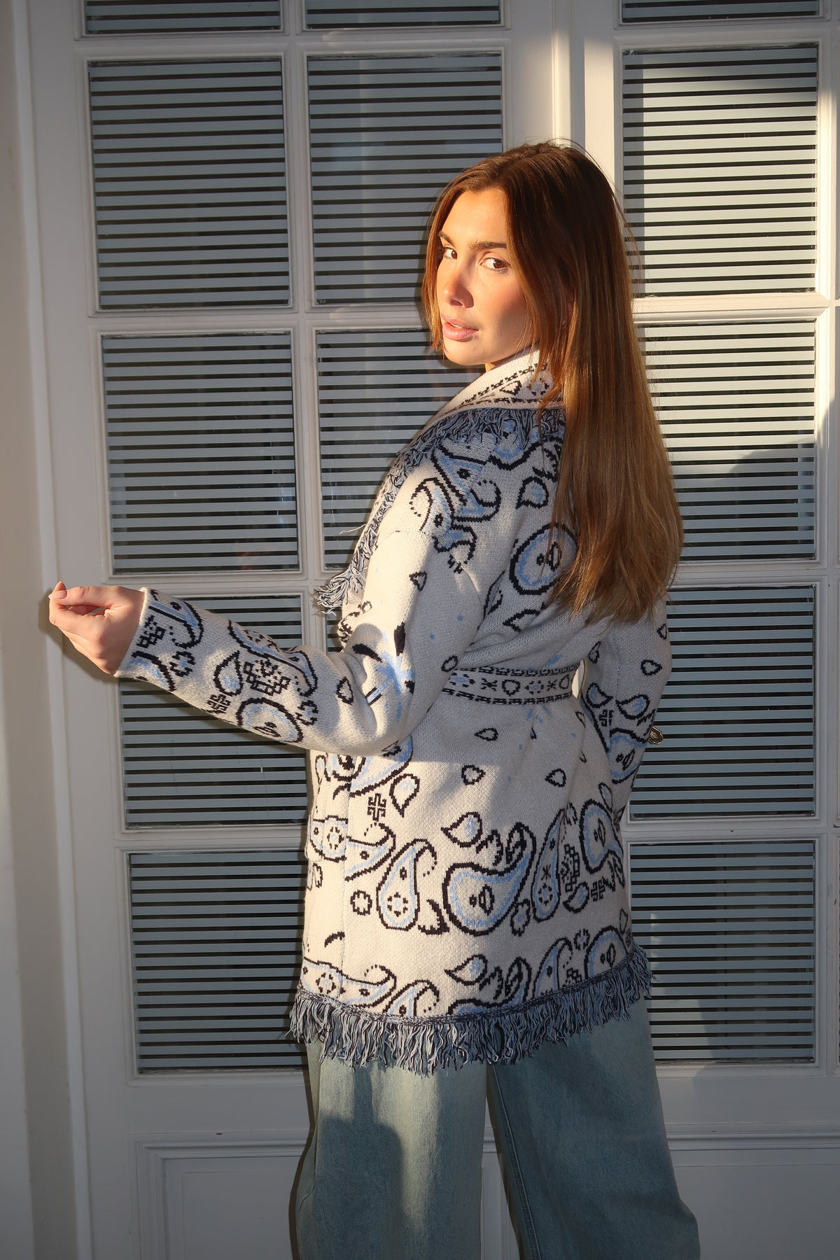 Cárdigan largo Suzanne con estampado bandana, mezcla de cachemira y lana - Gris y azul