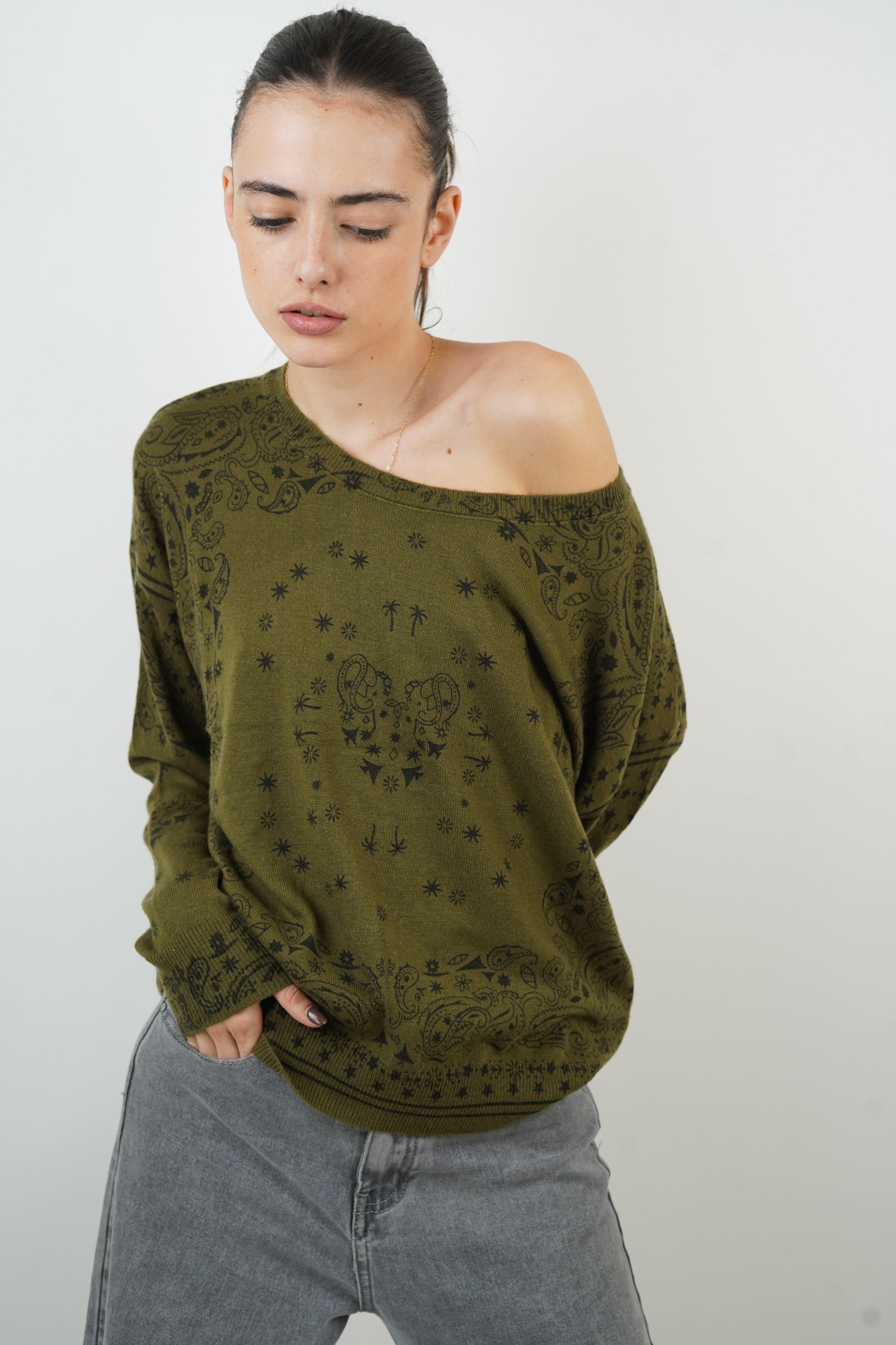 Leonie khaki sweater